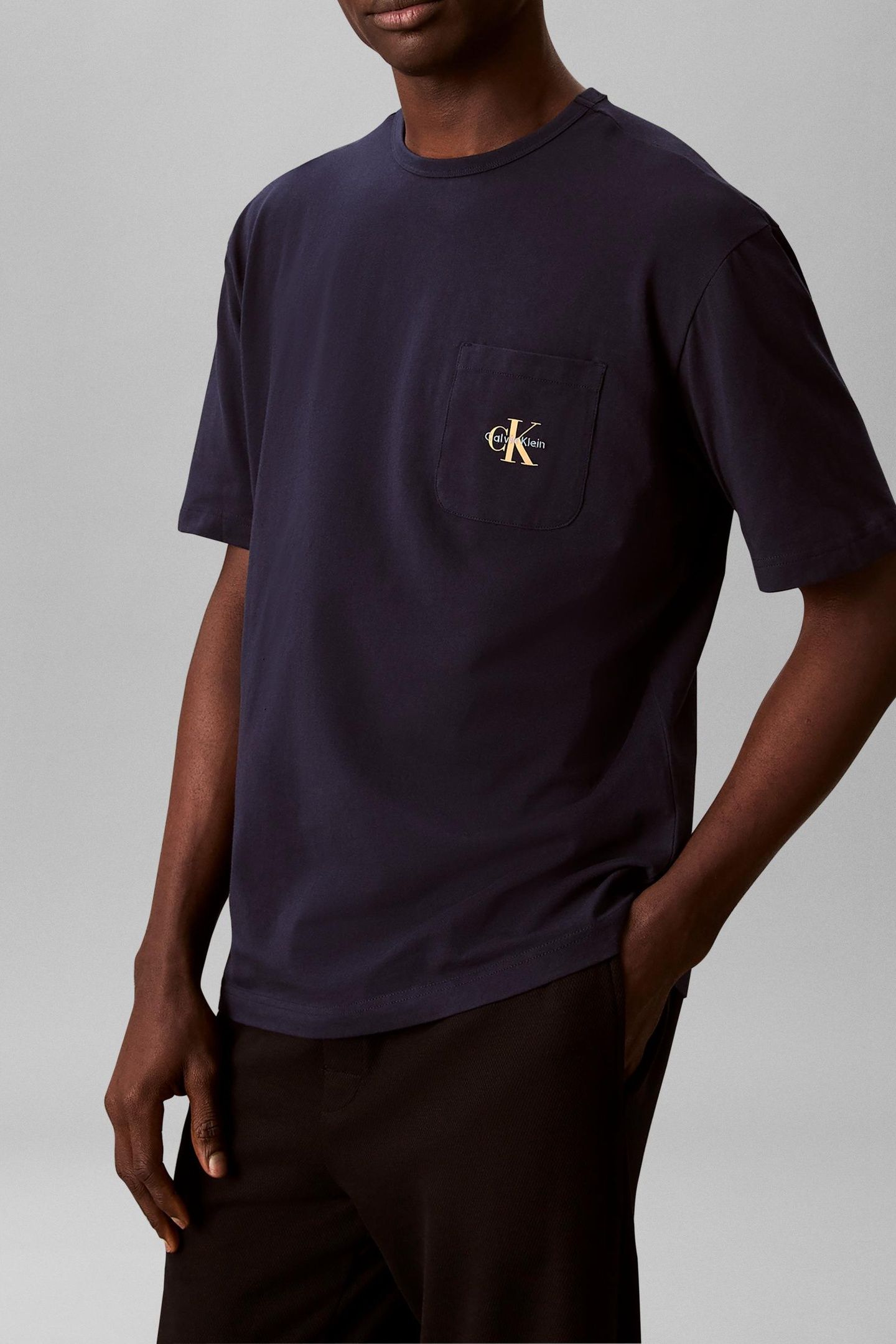MONOGRAM S/S CREW NECK SHORELINE 5