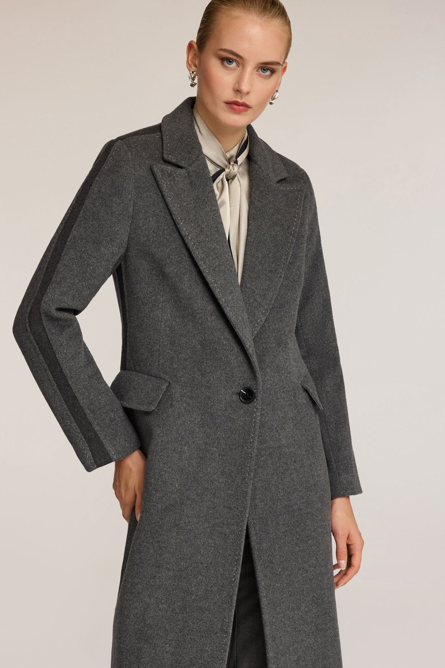 LONG COAT IN PURE WOOL GREY 1
