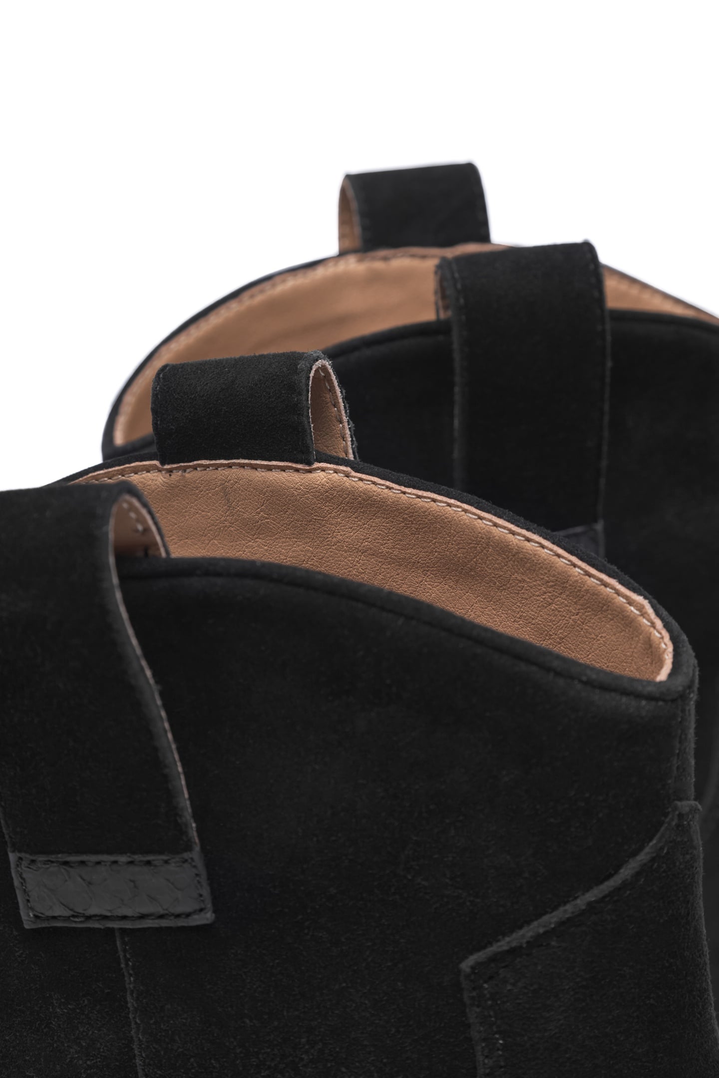 DICTE LOW BLACK 5