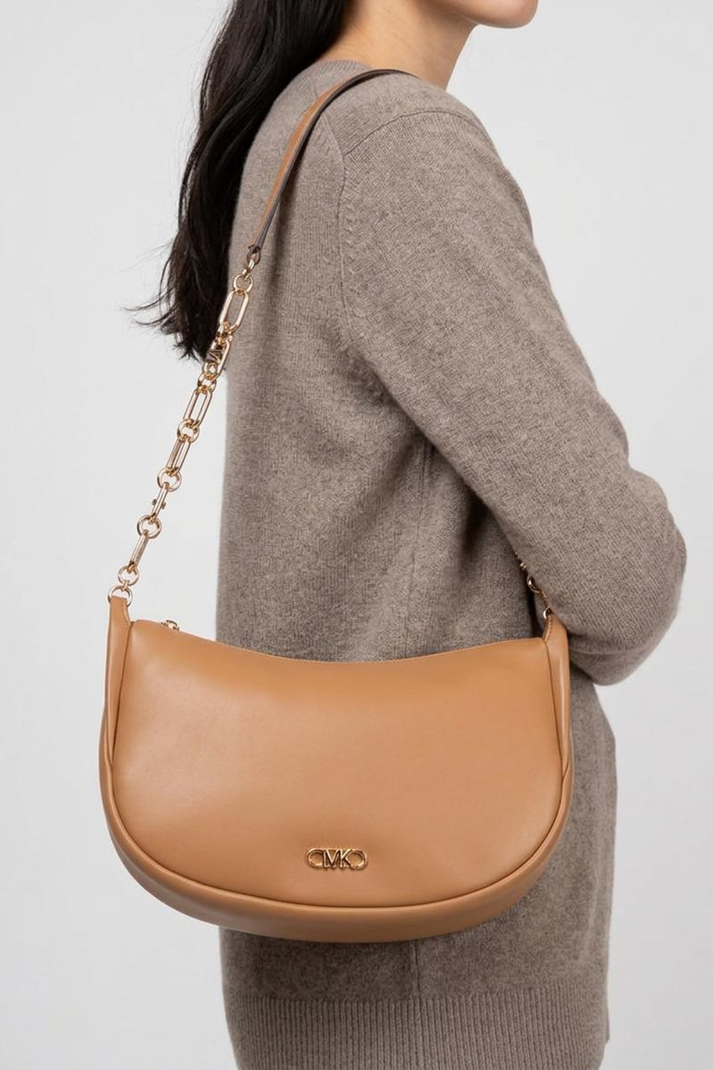 LARGE CHAIN MESSENGER PALE PEANUT 3