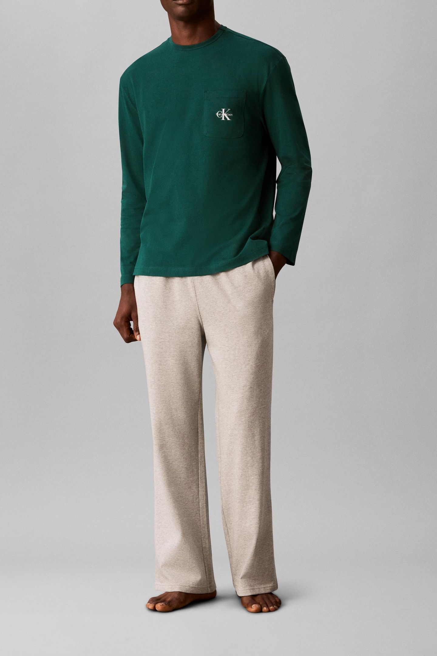 MONOGRAM L/S CREW NECK KINGS EMERALD GREEN 3