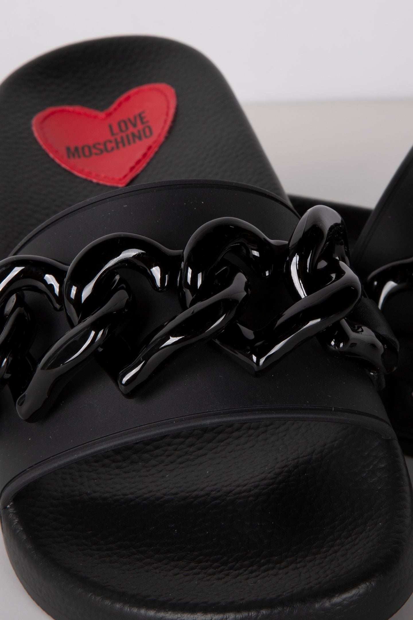 POOL SLIDES BLACK 3