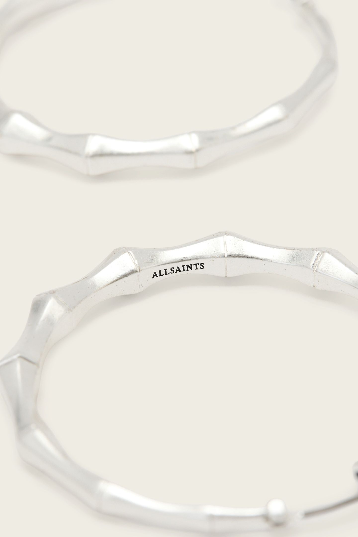 CLARA MED HOOP WARM SILVER 4