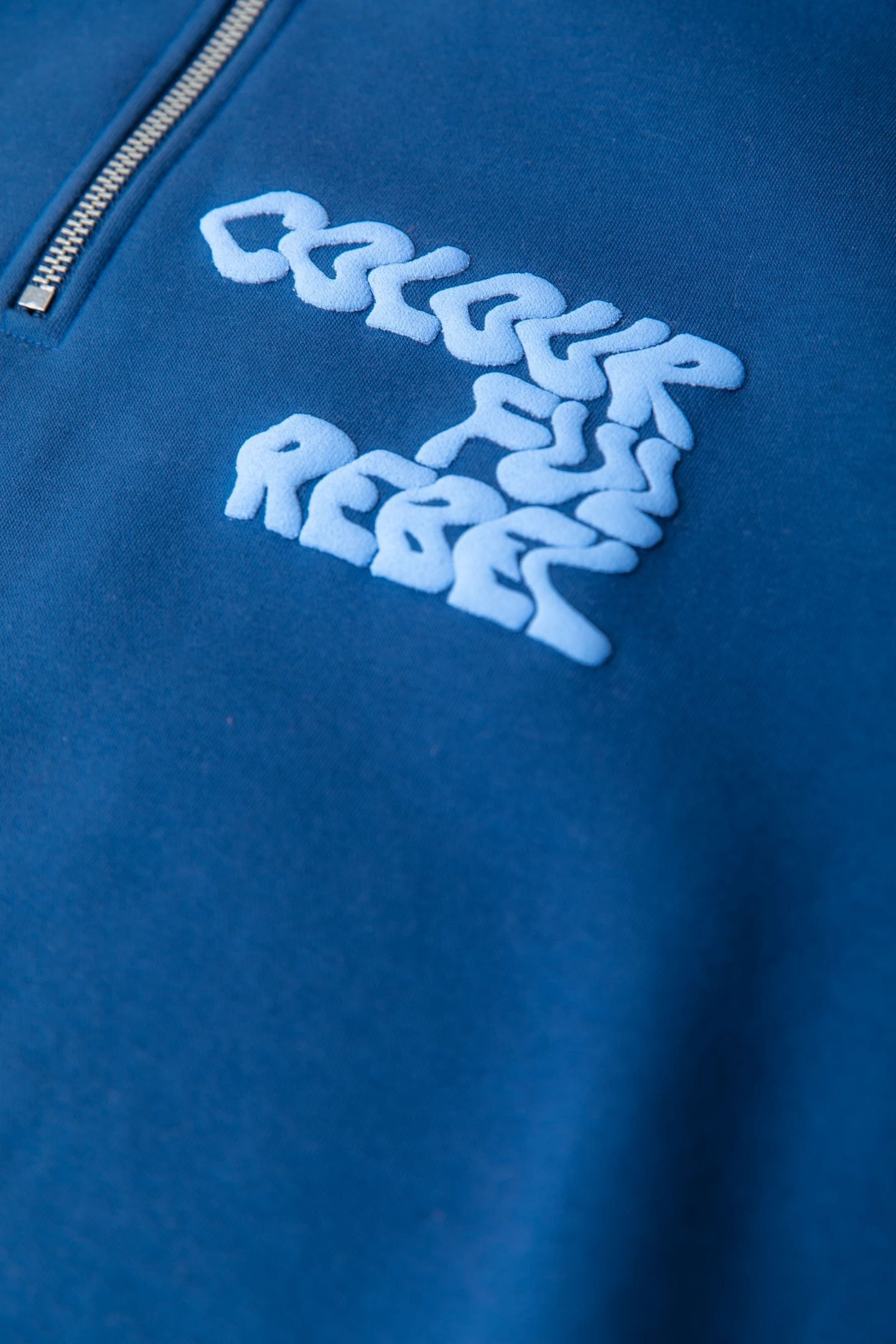 UNI LOGO RELAXED ZIP SWEAT DEEP COBALT 3