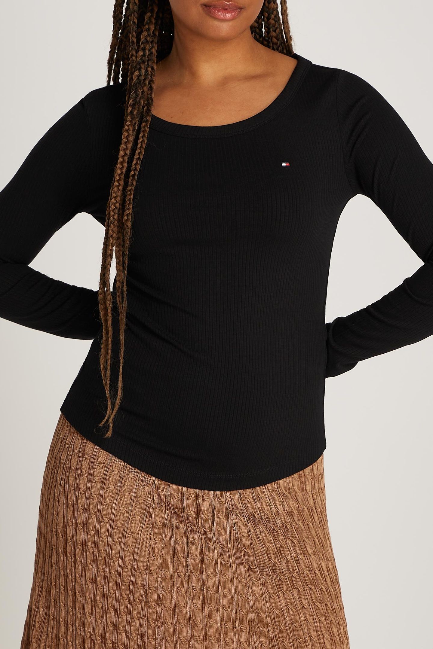 SLIM 5X2 RIB O-NECK LS BLACK 1