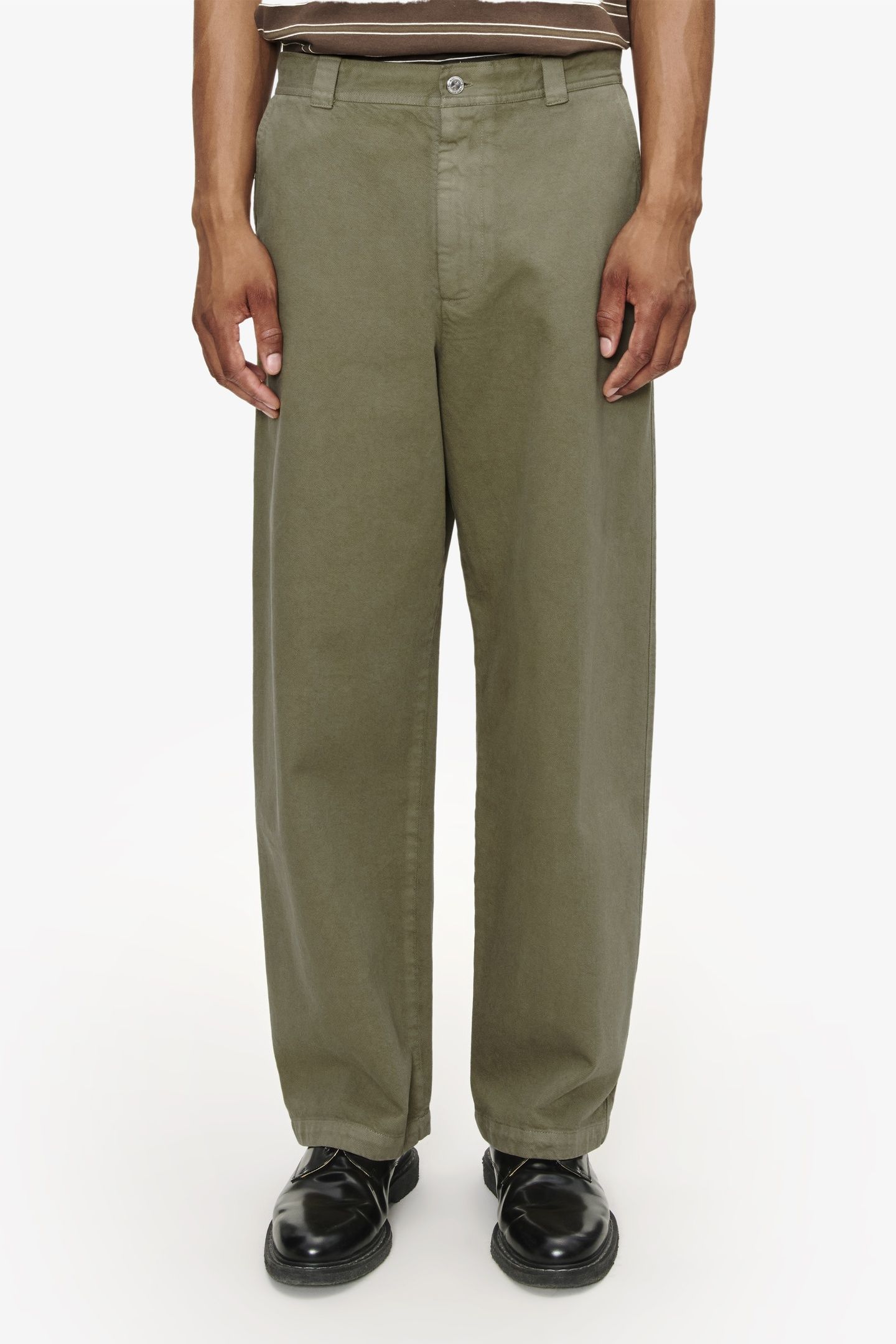 UNISEX CHINOS GREY GREEN 1