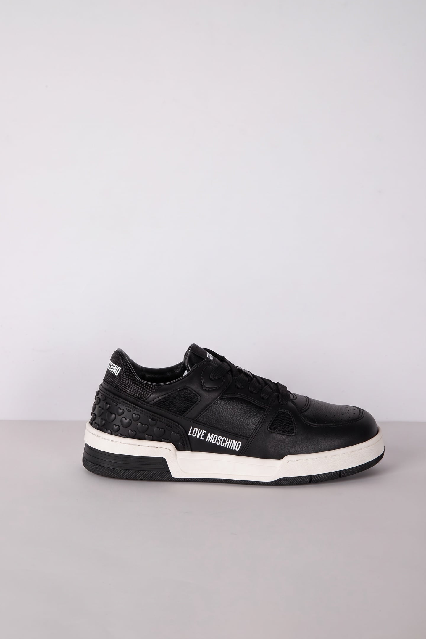 SNEAKERS BLACK 1