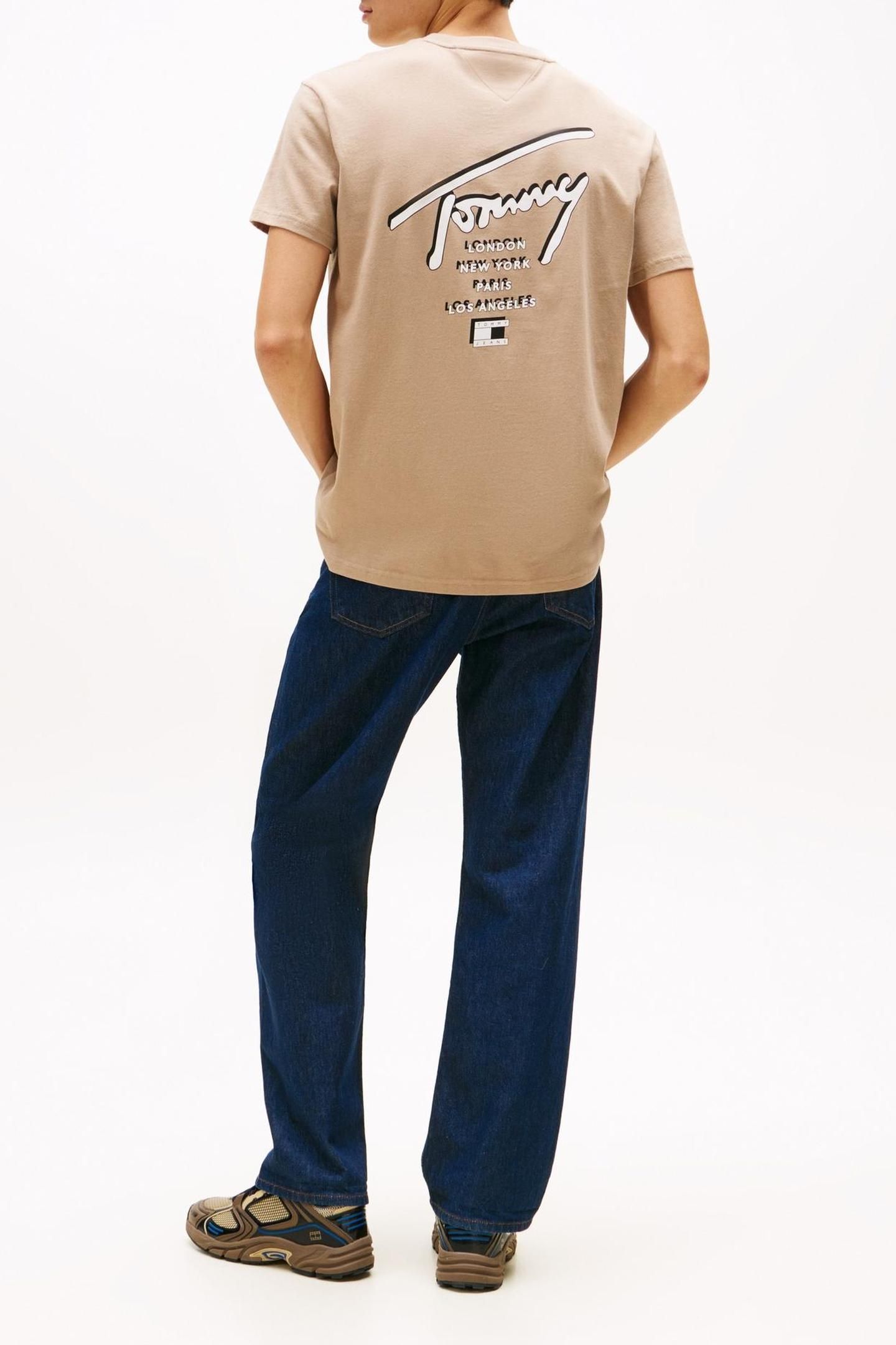 TJM REG SIGN CITY TEE COASTAL TAUPE 2