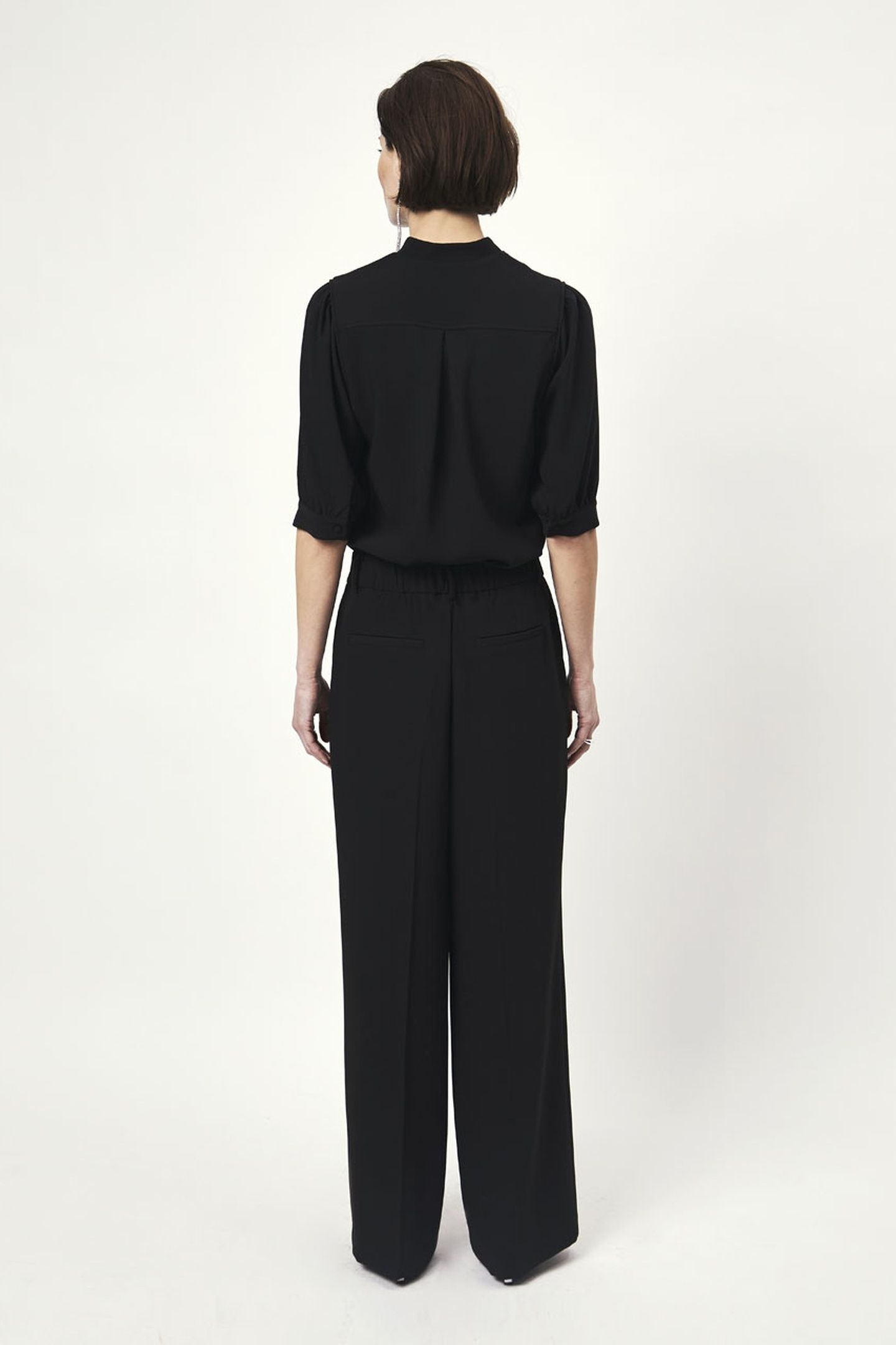 DANTE6-MALINA V NECK TOP RAVEN 3