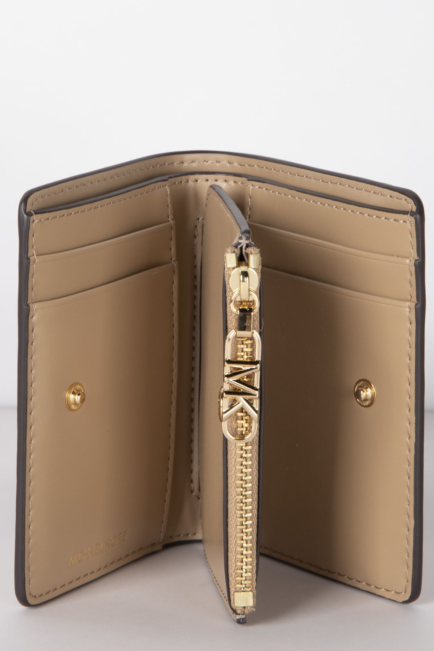 MEDIUM SNAP COIN BILLFOLD CAMEL 5