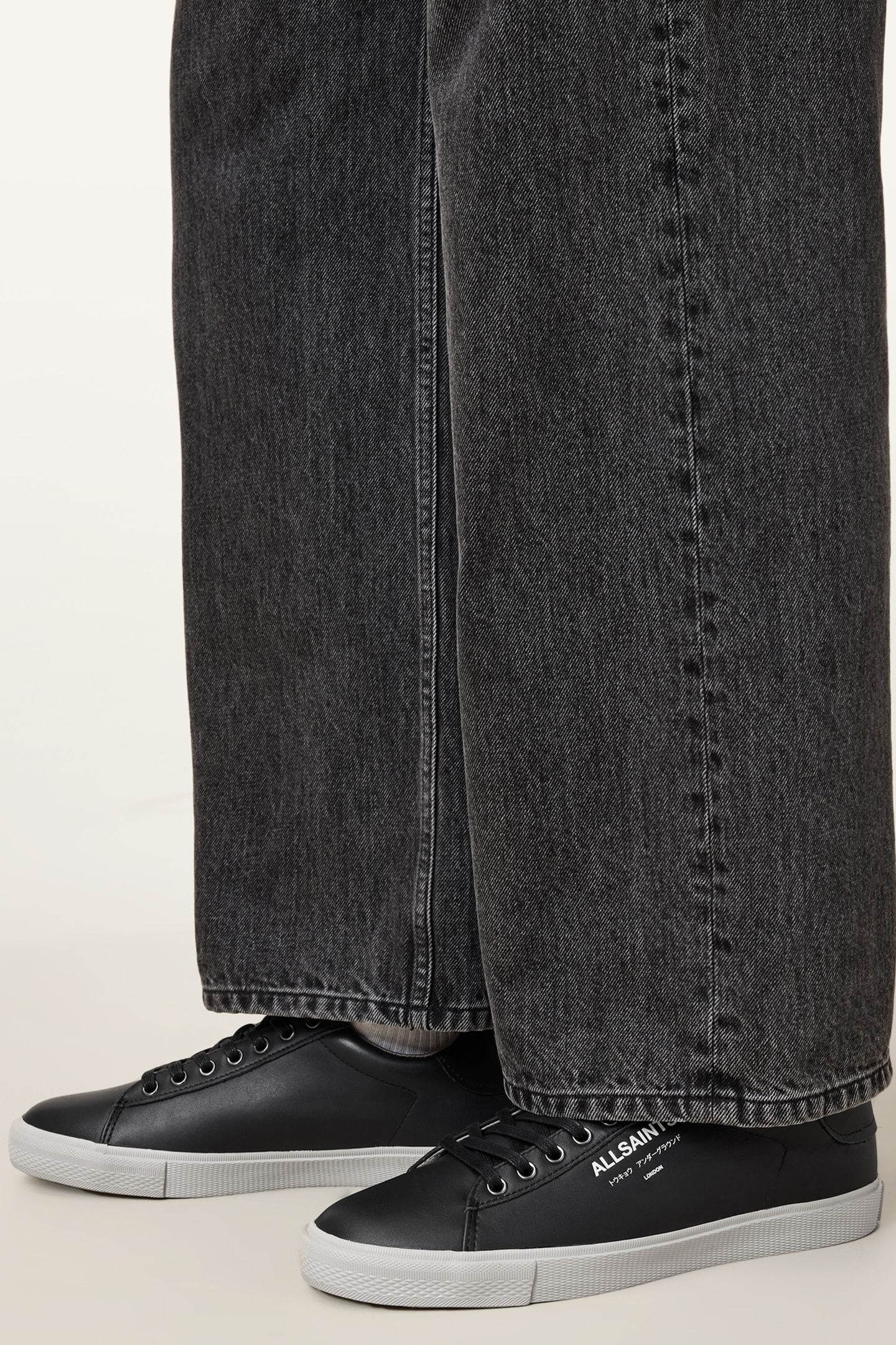 UNDGRND LTHR LOW TOP BLACK 4