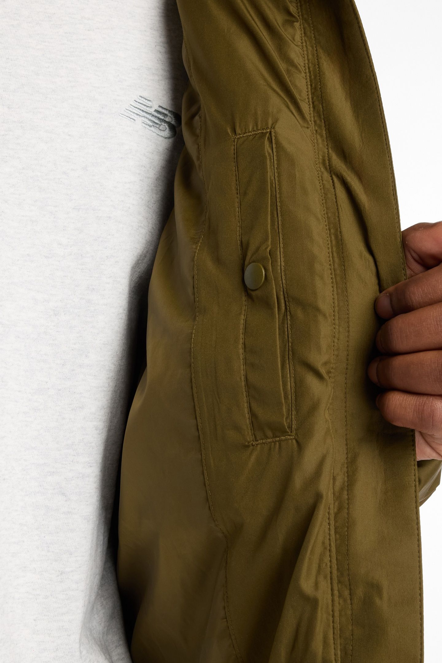 SPORT ESSENTIALS HOODED PUFFER WOODLAND 6