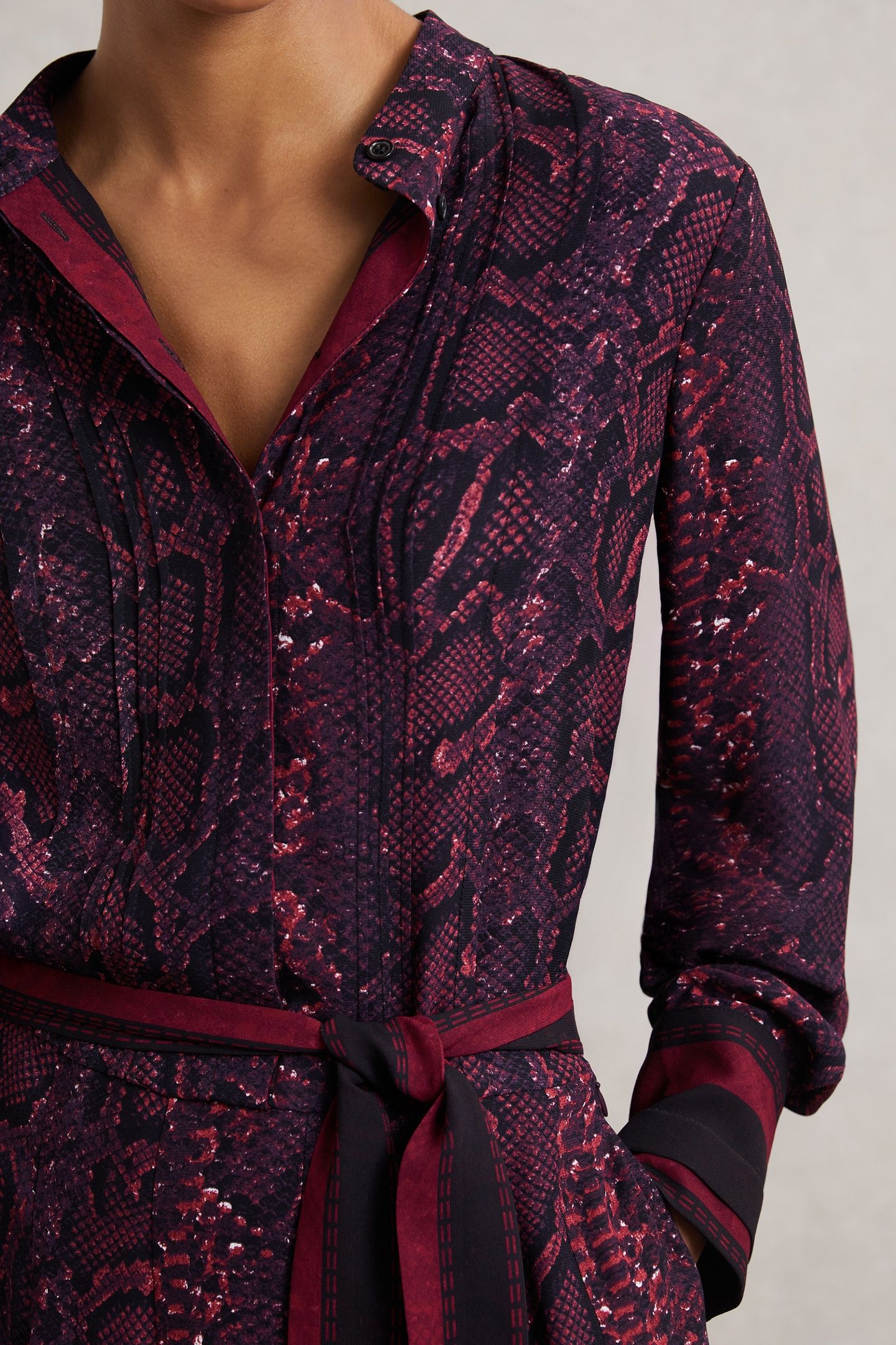 SNAKE PRINT FLIPPY DRESS BURGUNDY/BLACK 5
