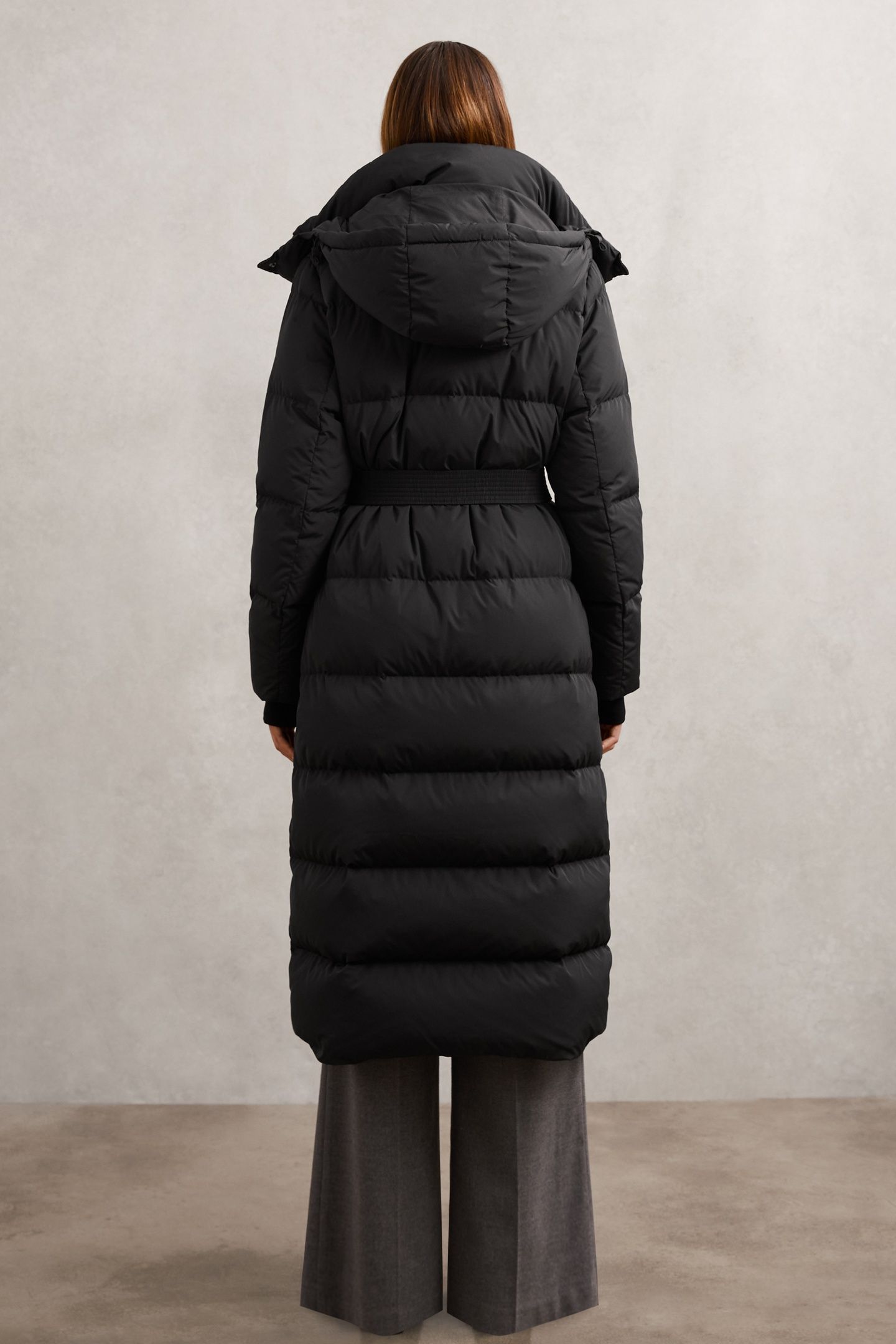 LONGLINE PUFFER COAT BLACK 2
