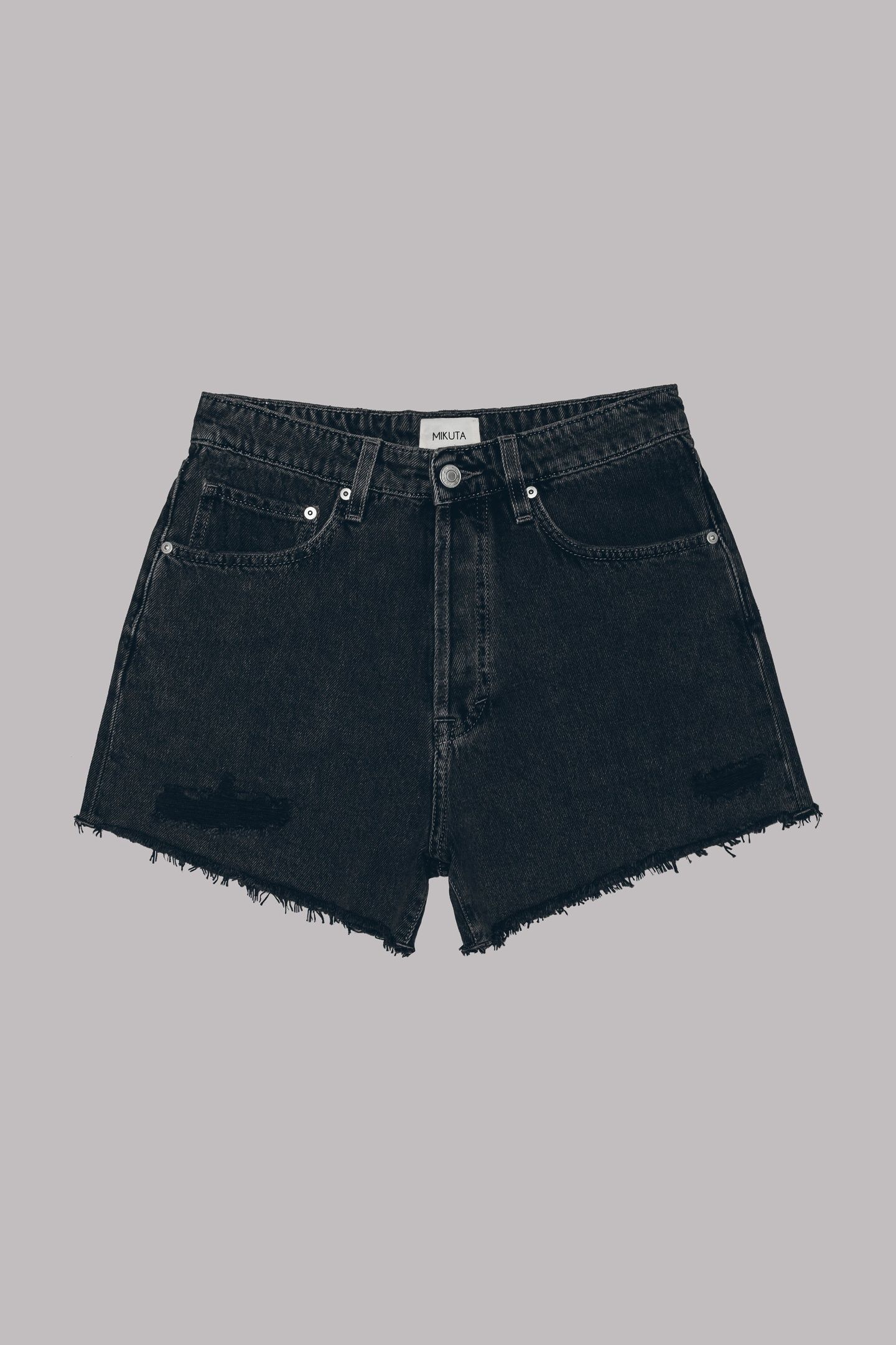 THE BLACK DENIM SHORTS 3