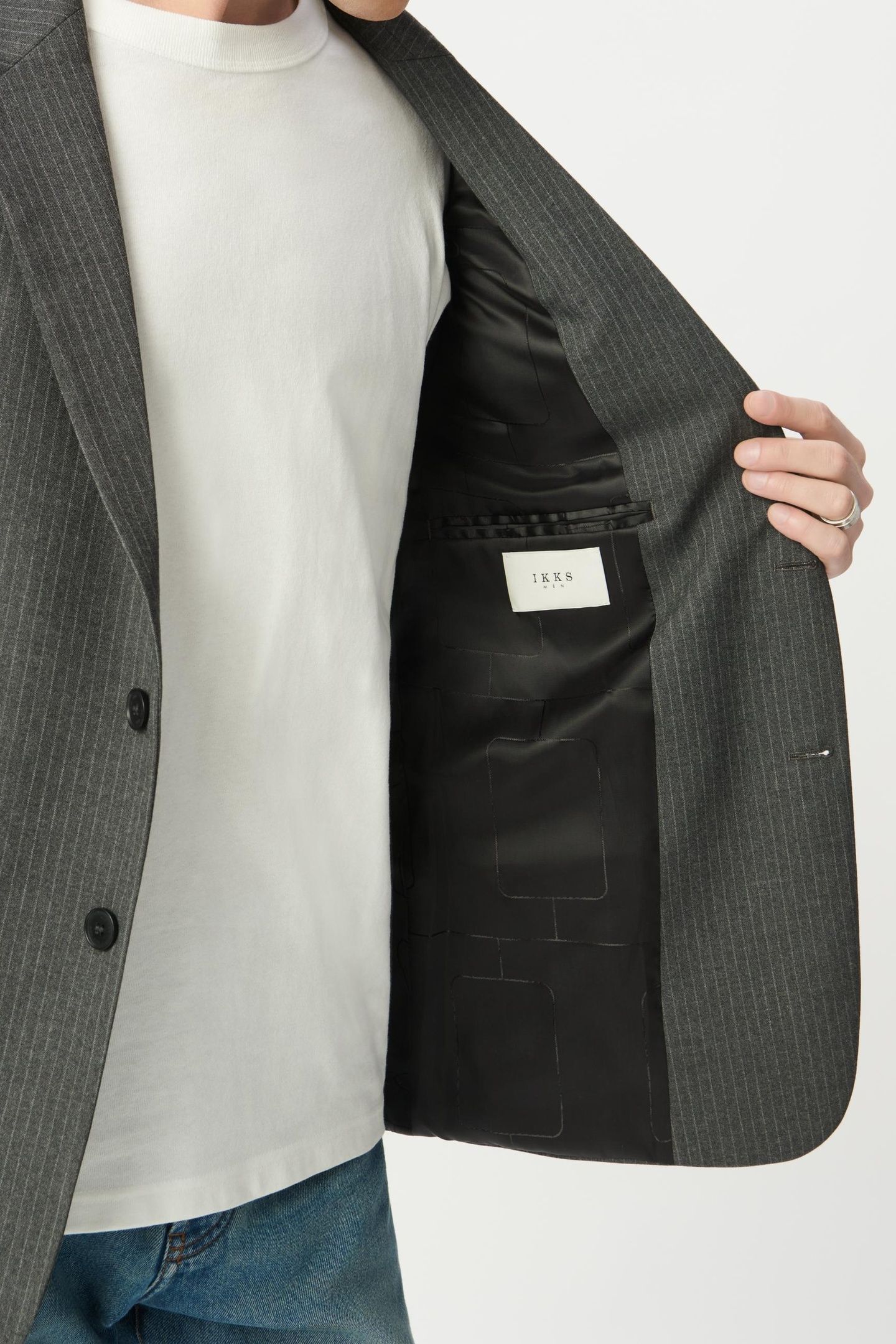 DARK HEATHER GREY PINSTRIPE SUIT JACKET 7