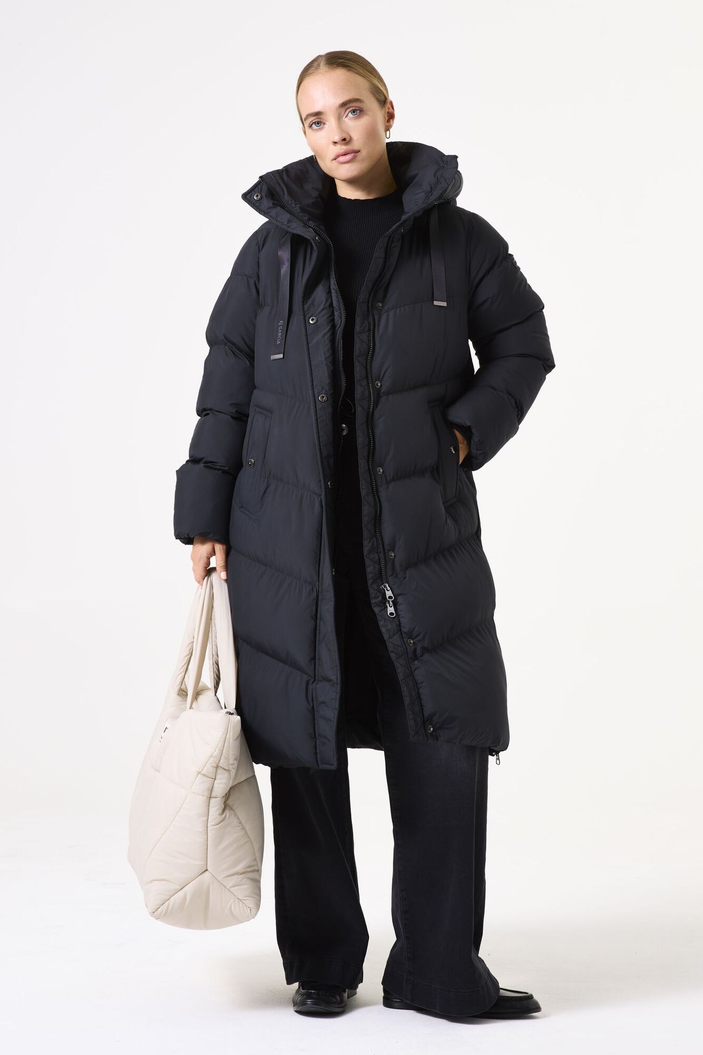 LADIES OUTDOOR JACKET BLACK 1