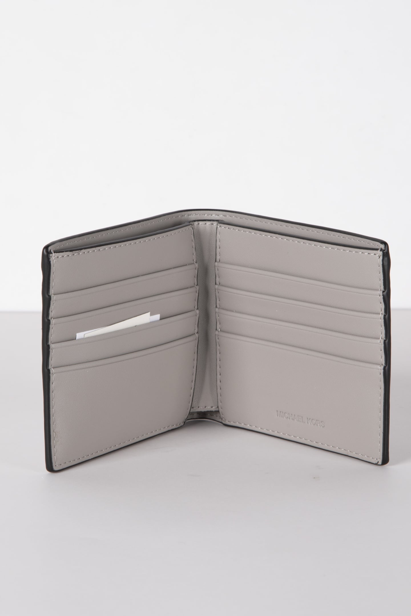 BILLFOLD PEARL GREY 4