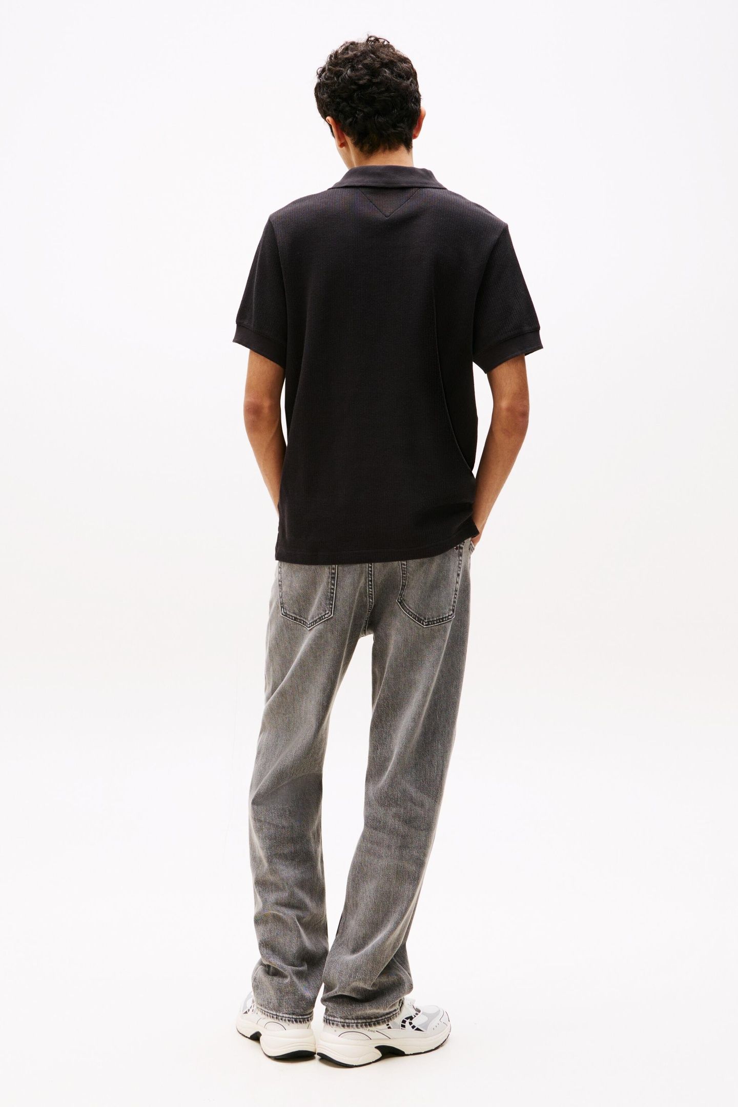 TJM REG WAFFLE POLO BLACK 3
