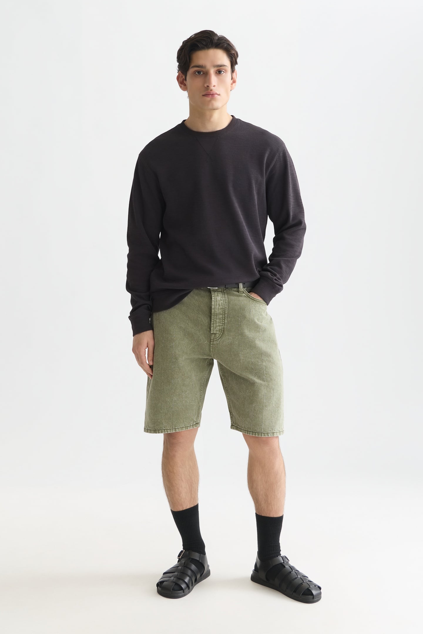 THE PITCH LOOSEFIT JEANS SHORT DARK GREEN 3