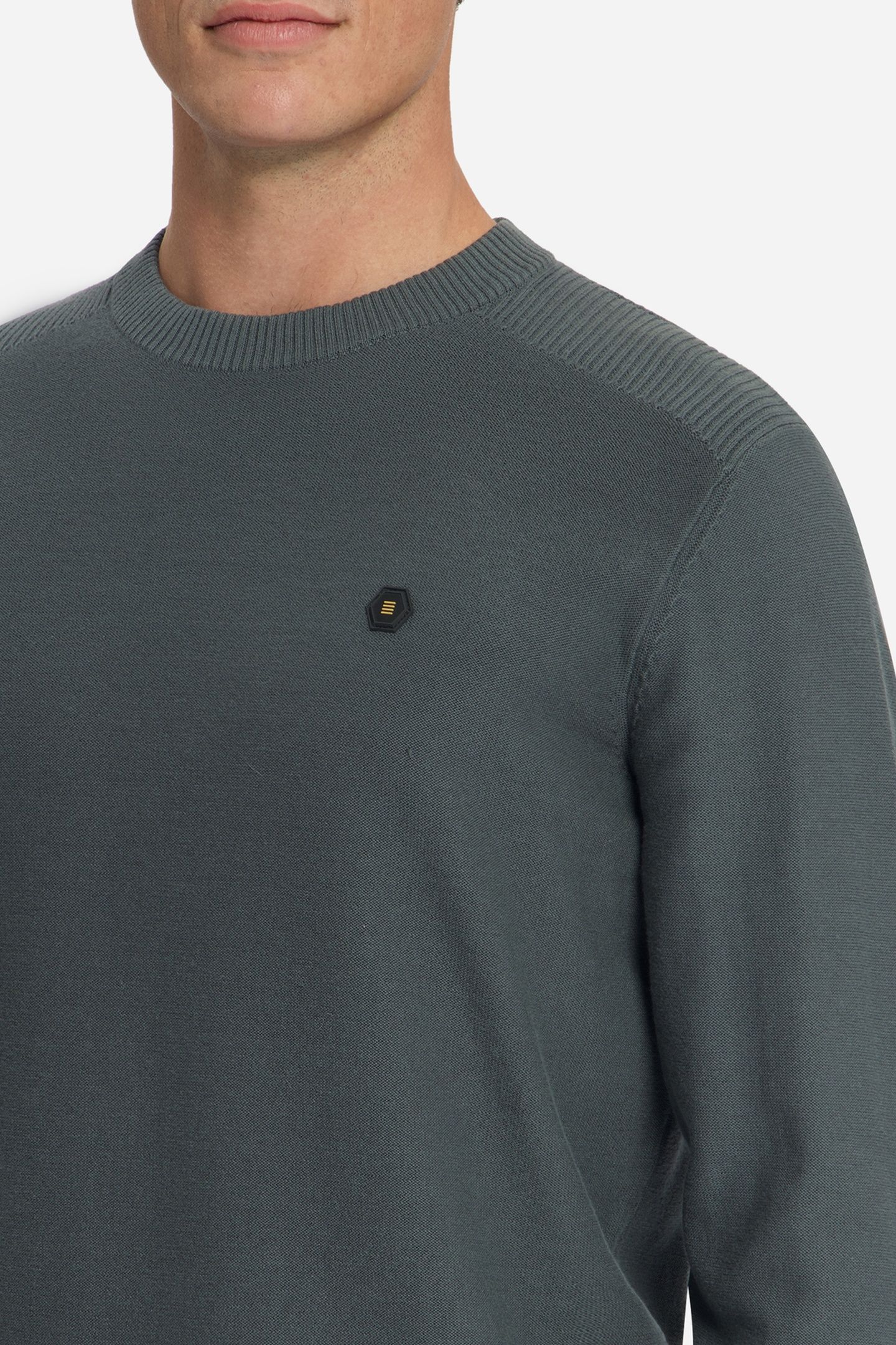 PULLOVER CREWNECK SHOULDER DETAIL DARK STEEL 7