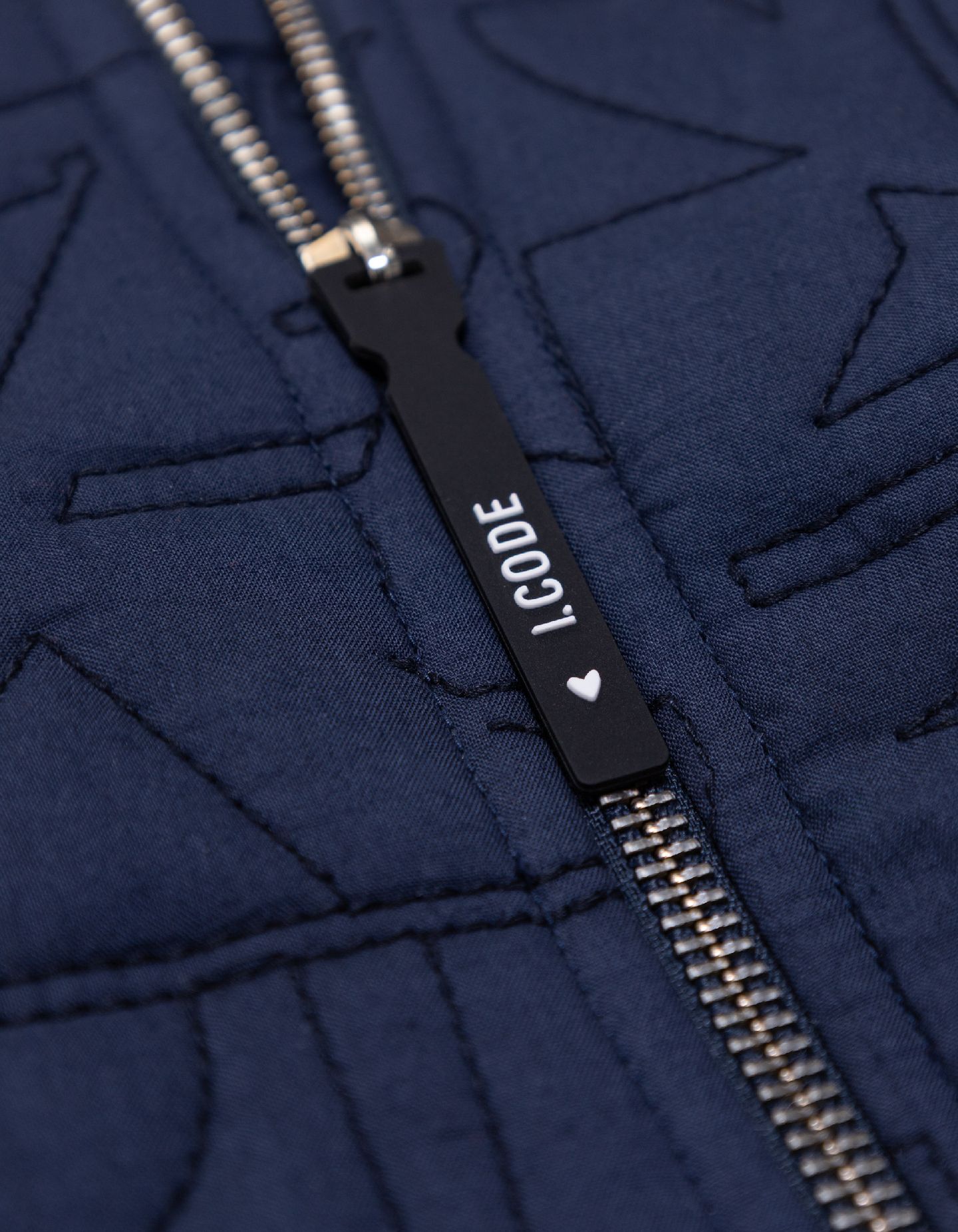 VESTE SM 4