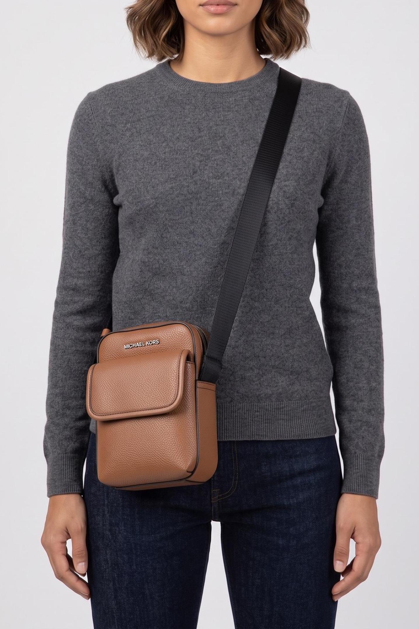 VERTICAL POUCH CROSSBODY LUGGAGE 3