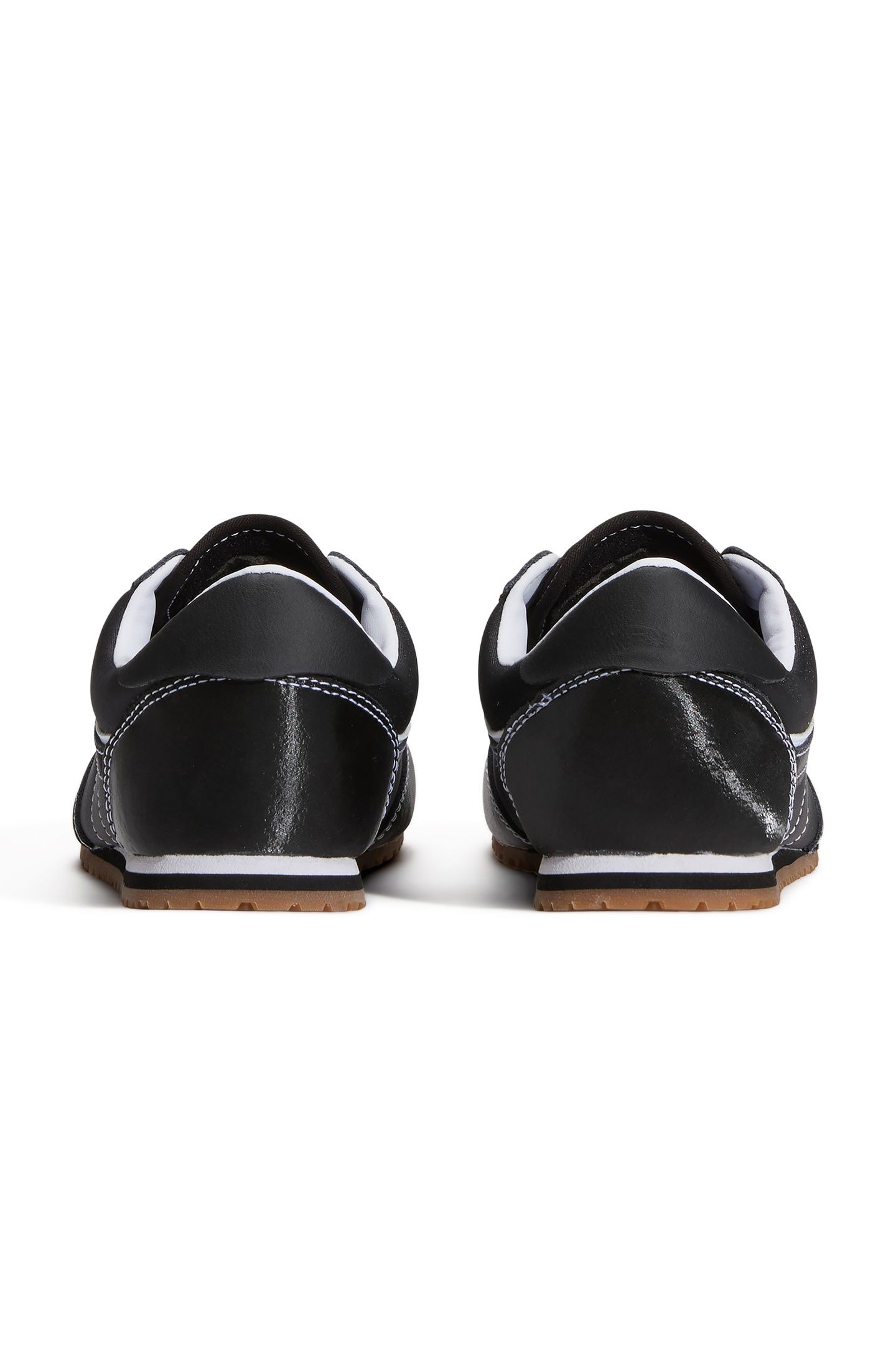 UNISEX SUPER LOWPRO PATENT BLACK 4