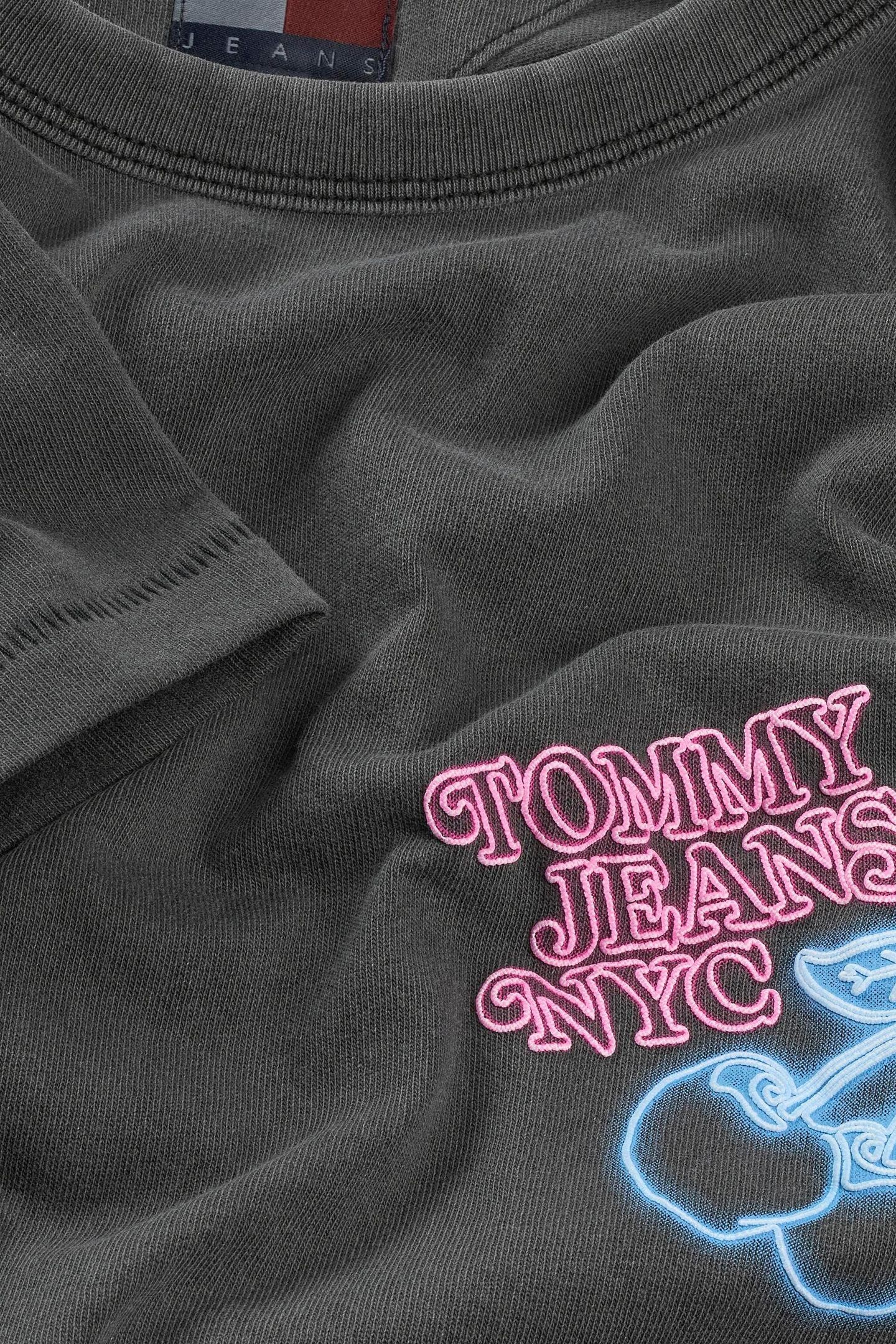 TJM REG NOVELTY FAIR BLACK NEON 4