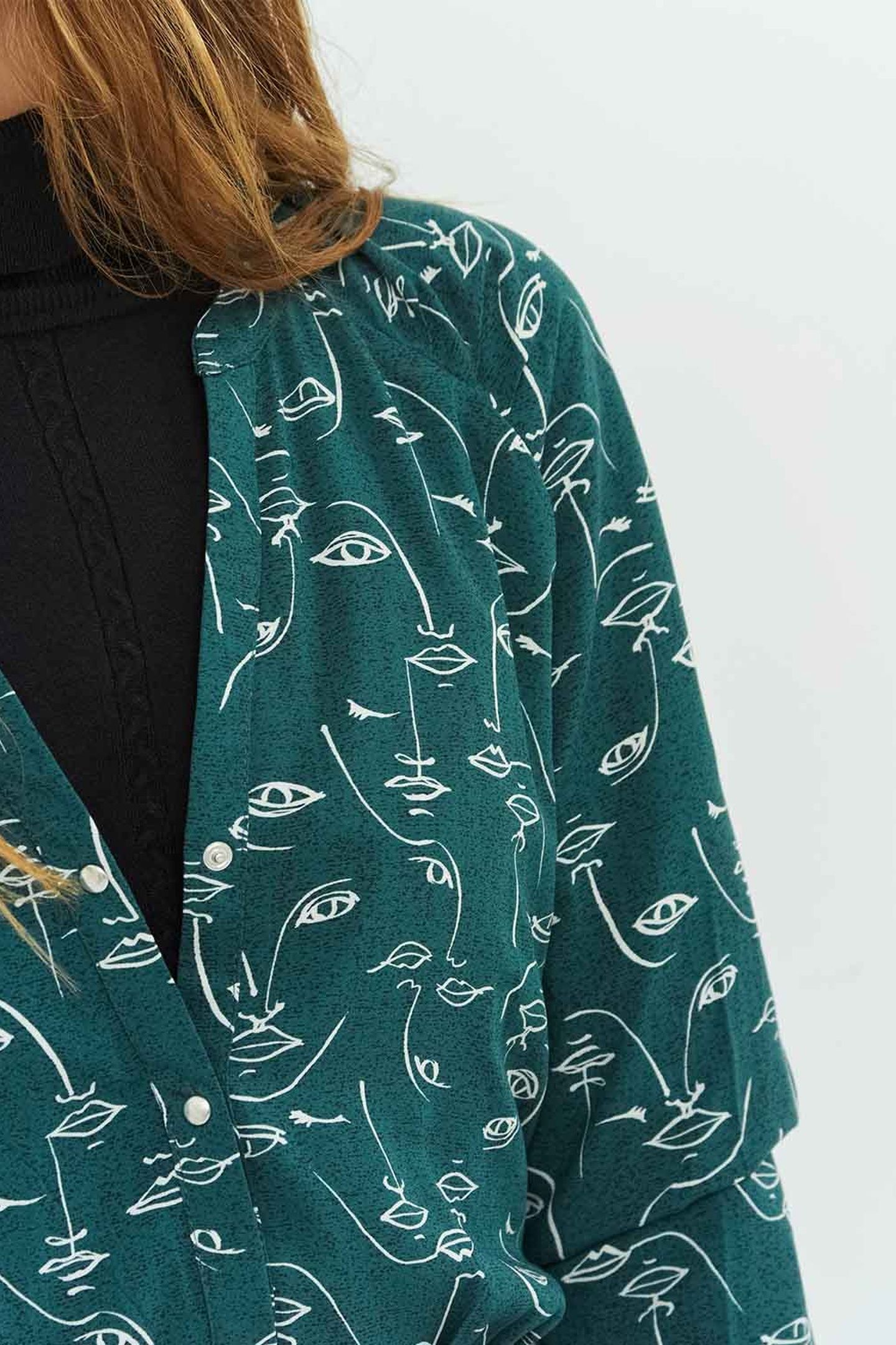 REVERDY _ CEDAR GREEN MIDI DRESS WITH FACE PRINT 5