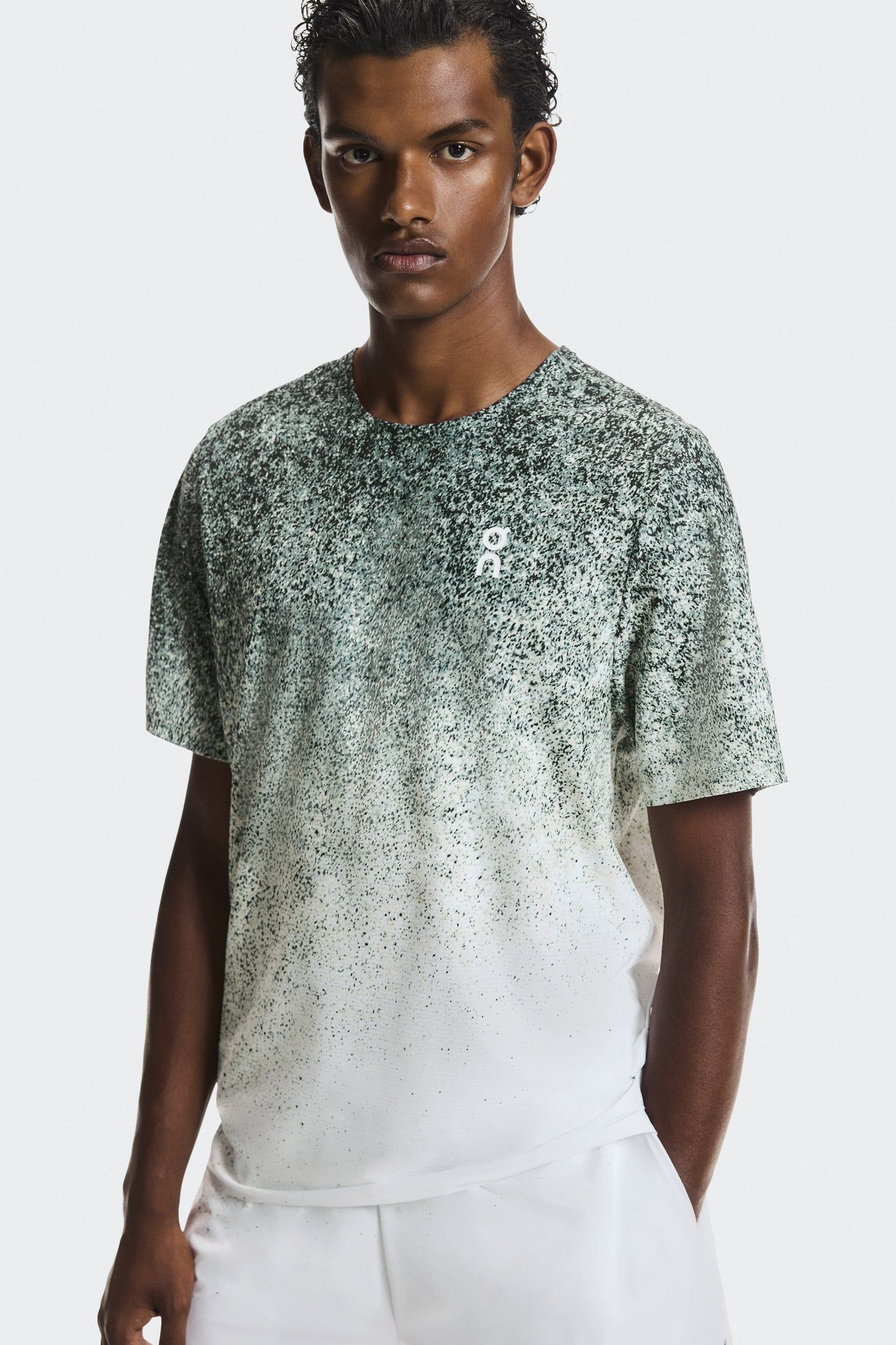 COURT-T FADE 1 MINERAL | WHITE 2