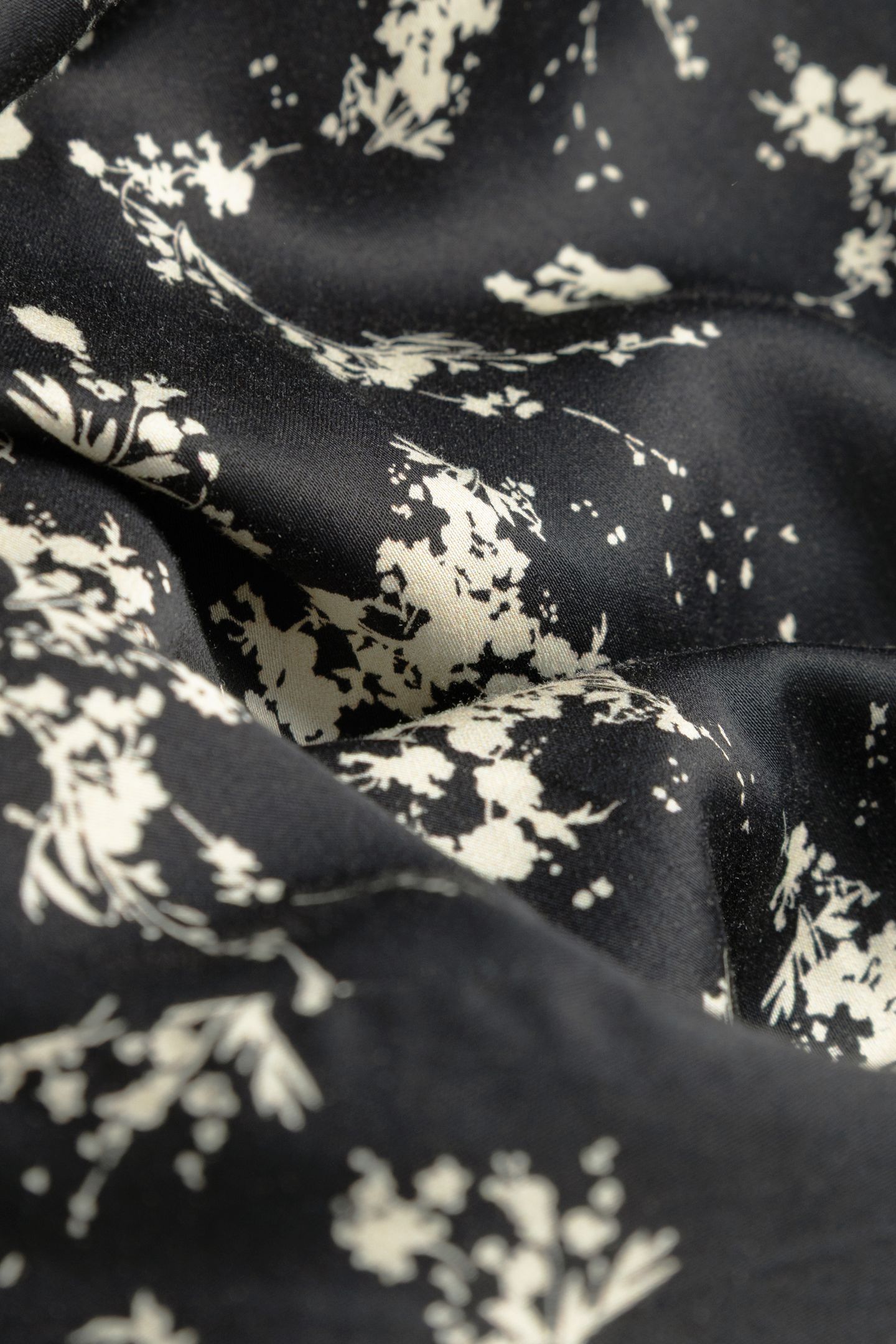 BLACK WILDFLOWER PRINT DRESS, REMOVABLE BELT 6