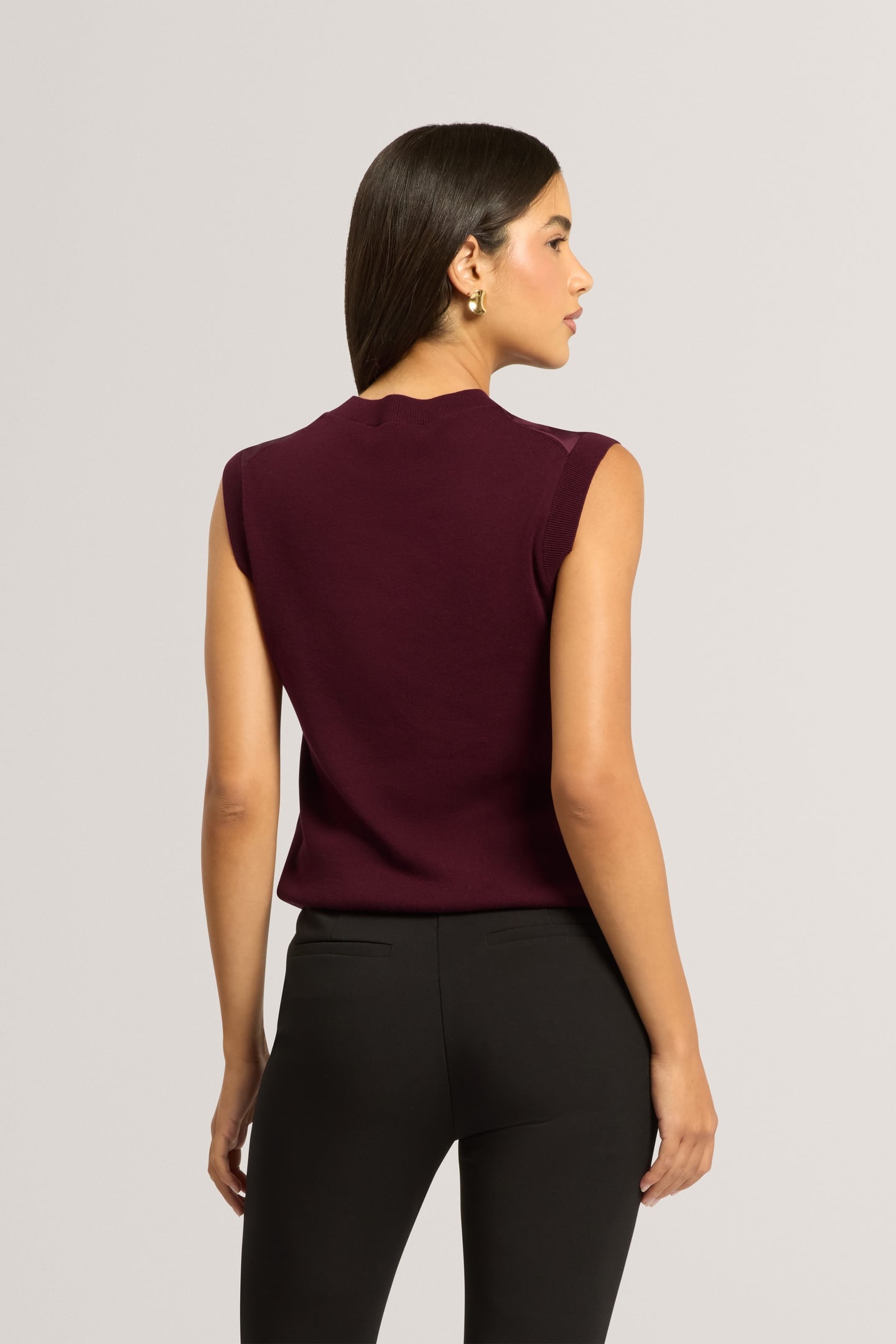 FLORAL PRINTED WOVEN FRONT TANK MAROON 2