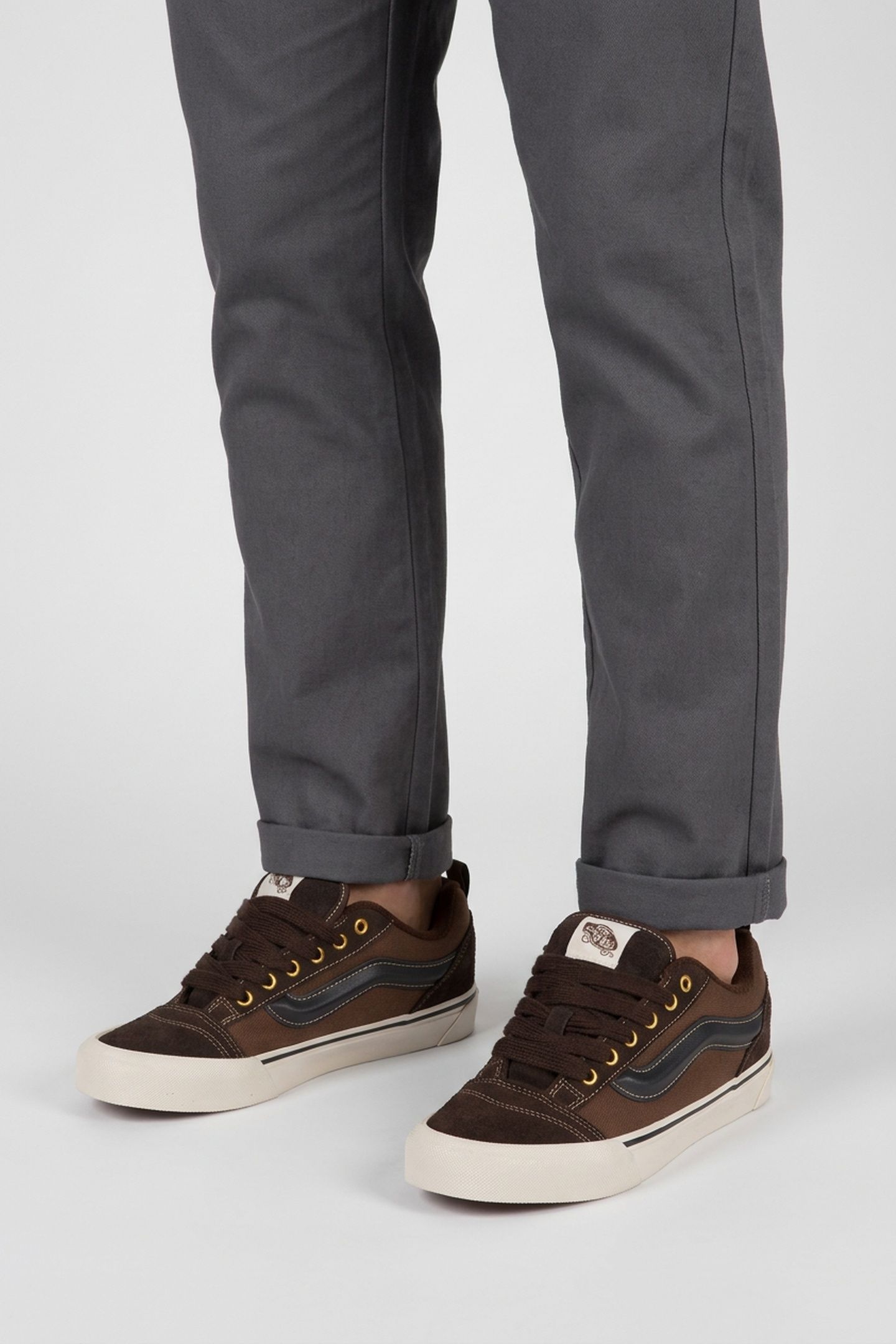 UNISEX KNU SKOOL WORKWEAR BROWN 4