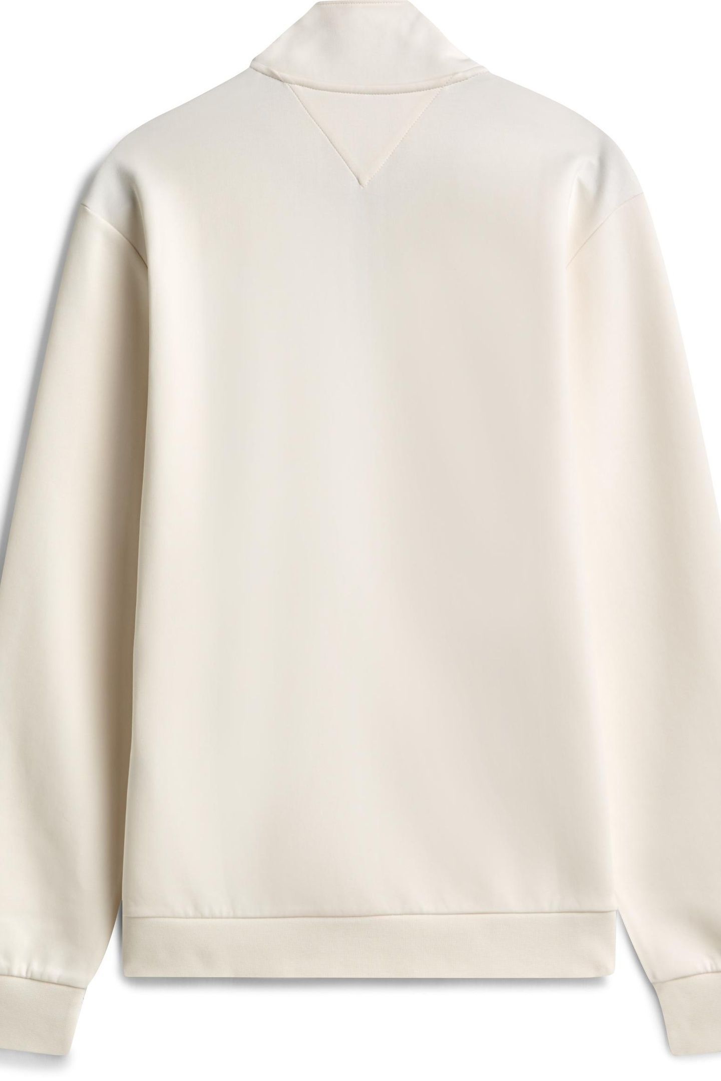 ESSENTIAL INTECHNO 1 IVORY PETAL 6