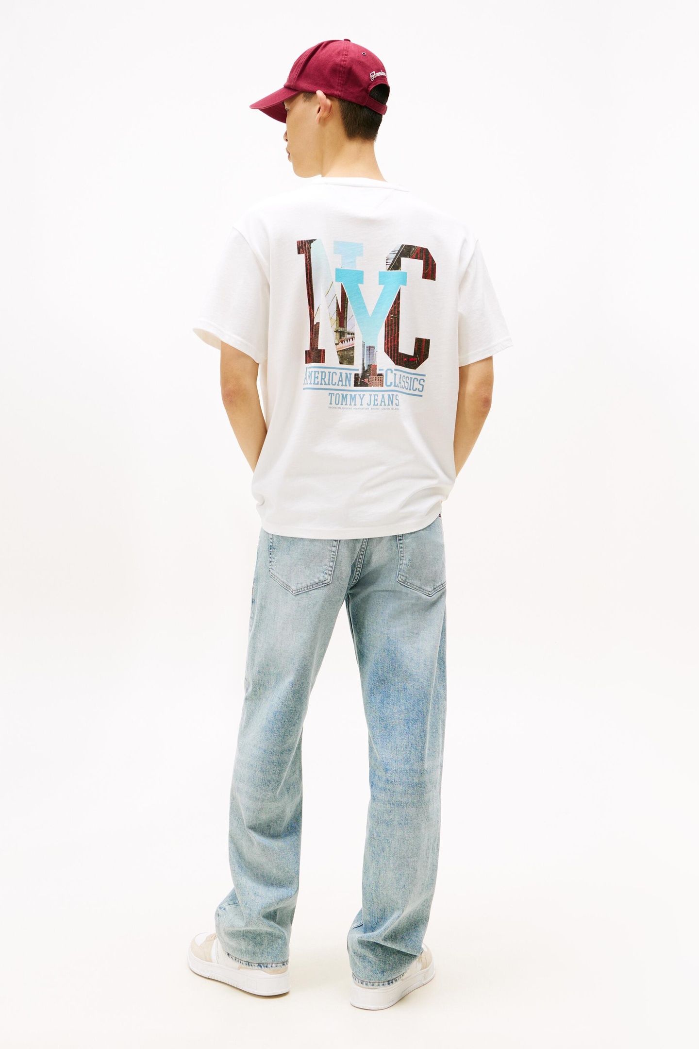 TJM RELAXED NOVELTY GRAPHIC ECRU 3