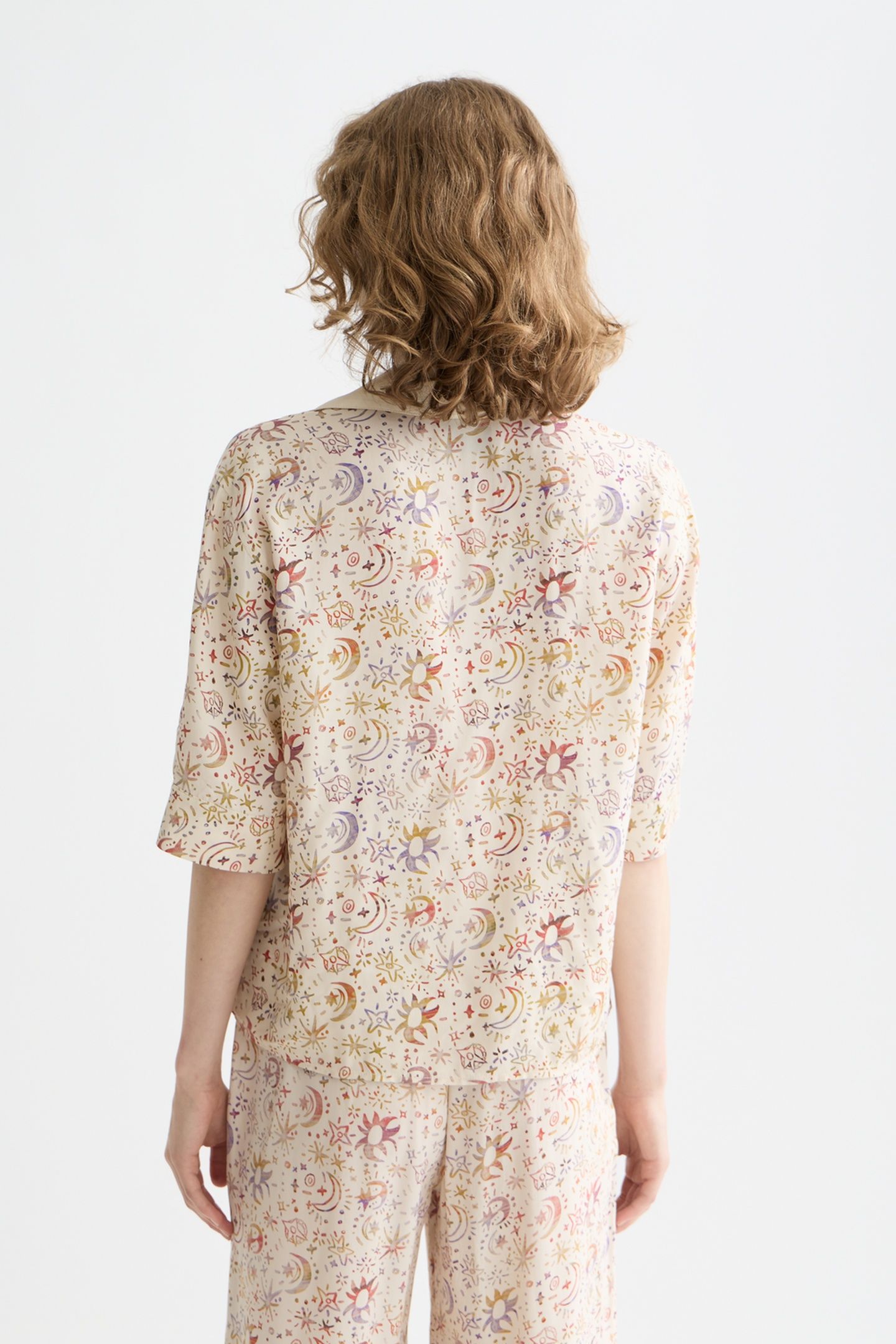 PRINTED SHORT SLEEVED SHIRT COSMIC SKY EGGNOG 2