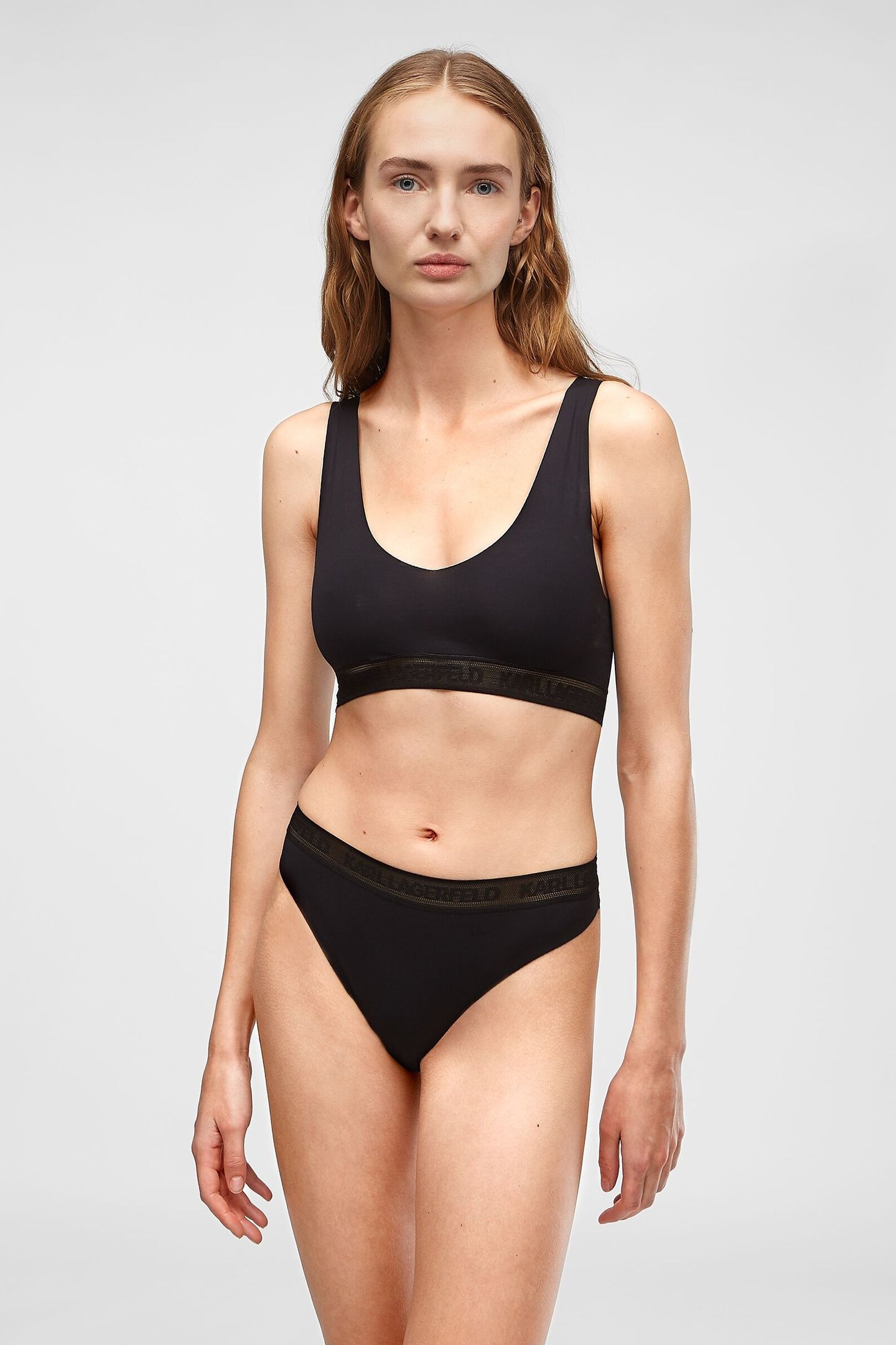ULTRALIGHT HIGH RISE BRAZILIAN BLACK 1