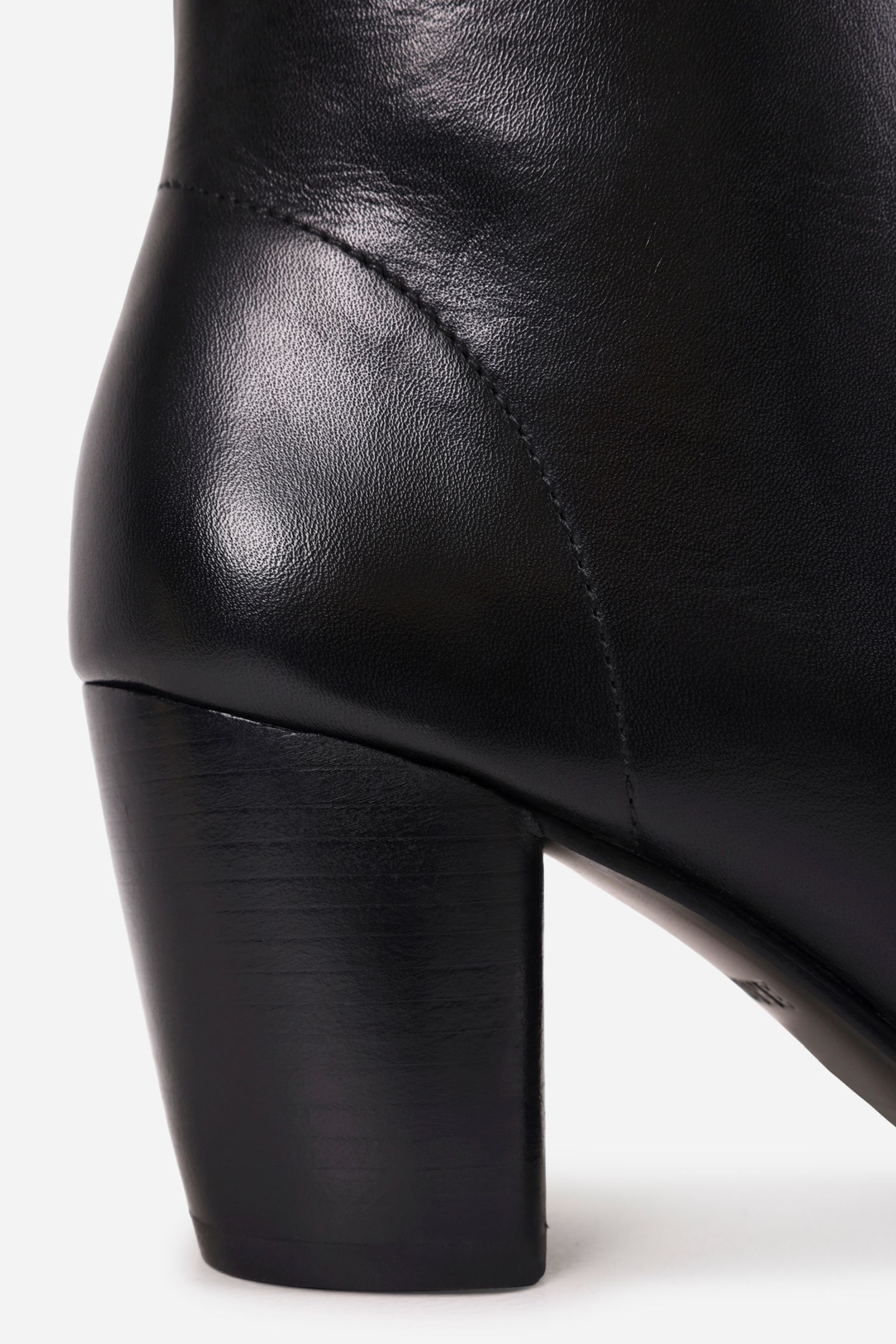 MAC-EY ANKLE BOOT BLACK 6