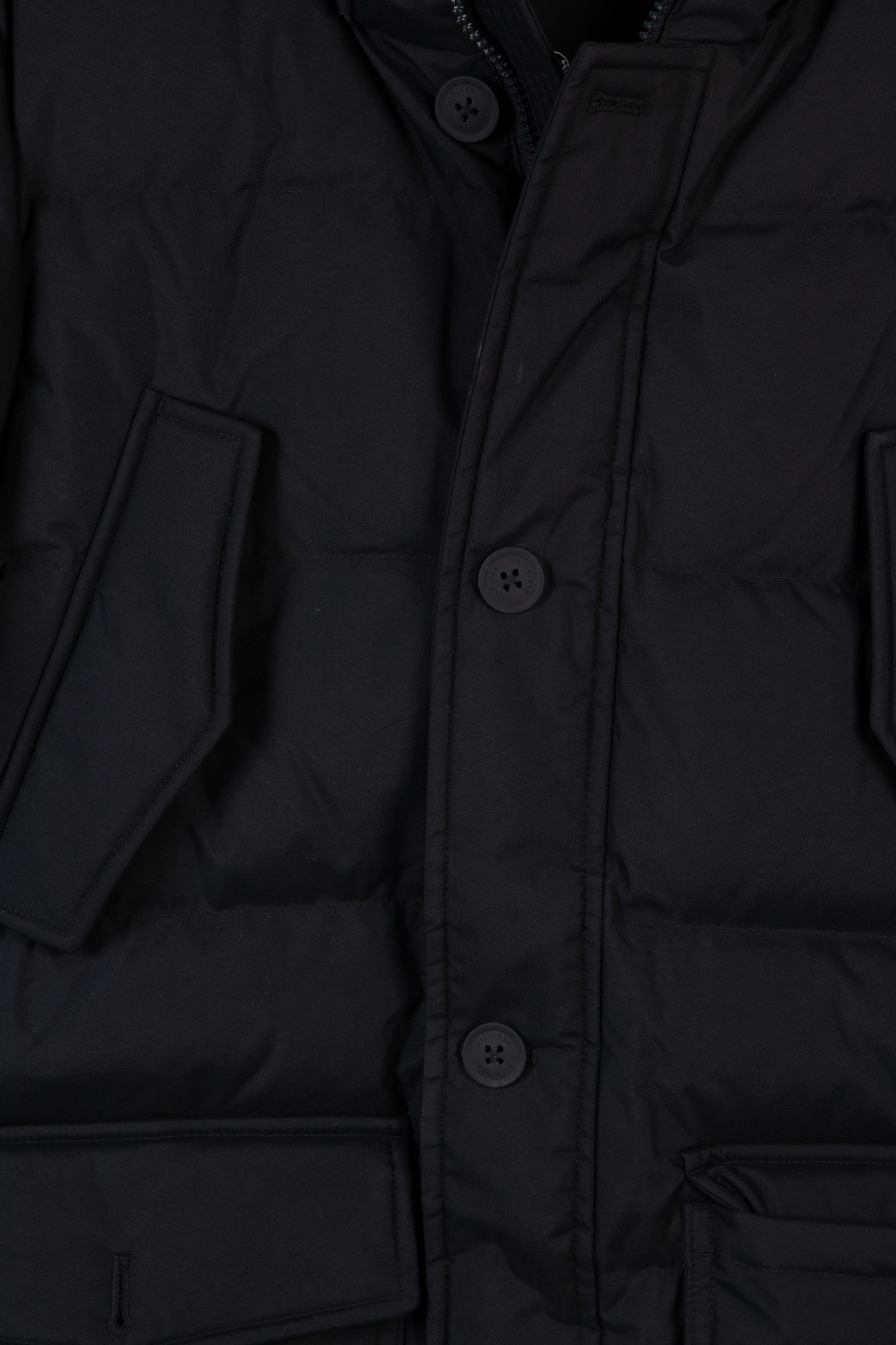 CL ESSENTIAL ROCKIE BLACK 4