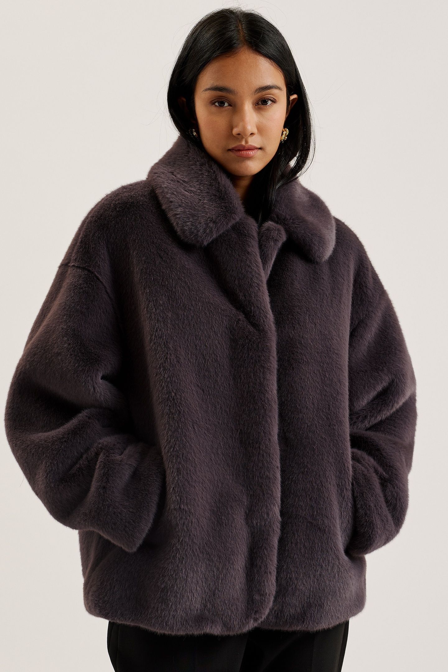 LILIAM SHORT FAUX FUR COAT GREY 1