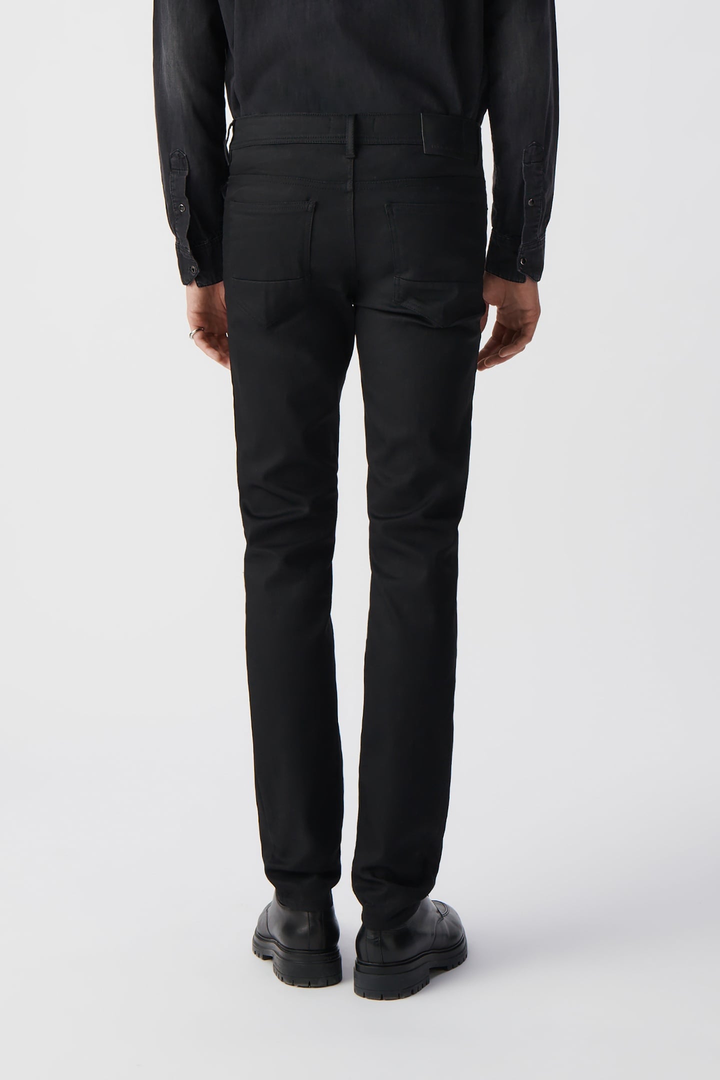 BLACK JEANS 3