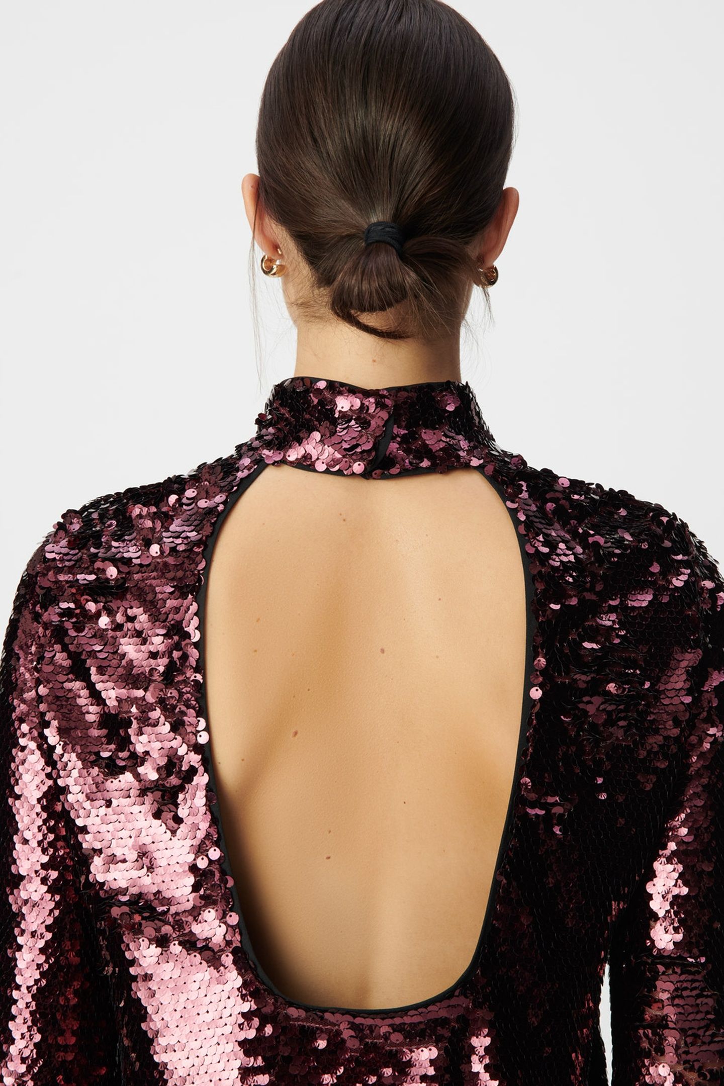 BURGUNDY ALLOVER SEQUIN BACKLESS DRESS 6