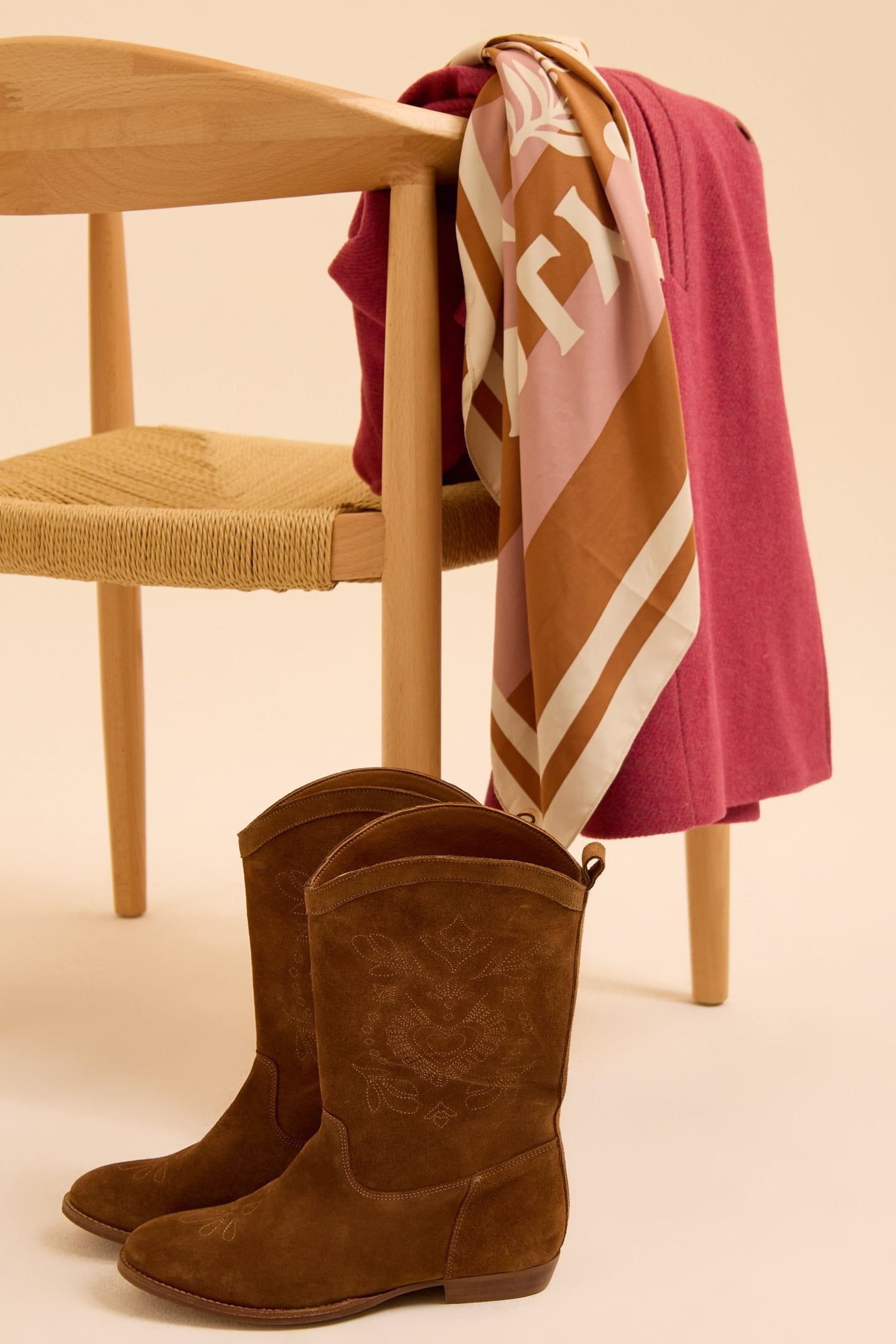 CAMEL SUEDE COWBOY BOOTS 5