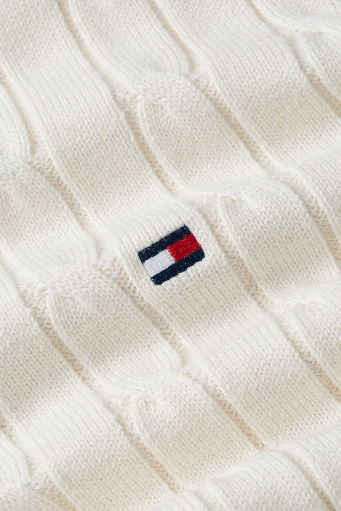 CLASSIC COTTON CABLE IVORY PETAL 8