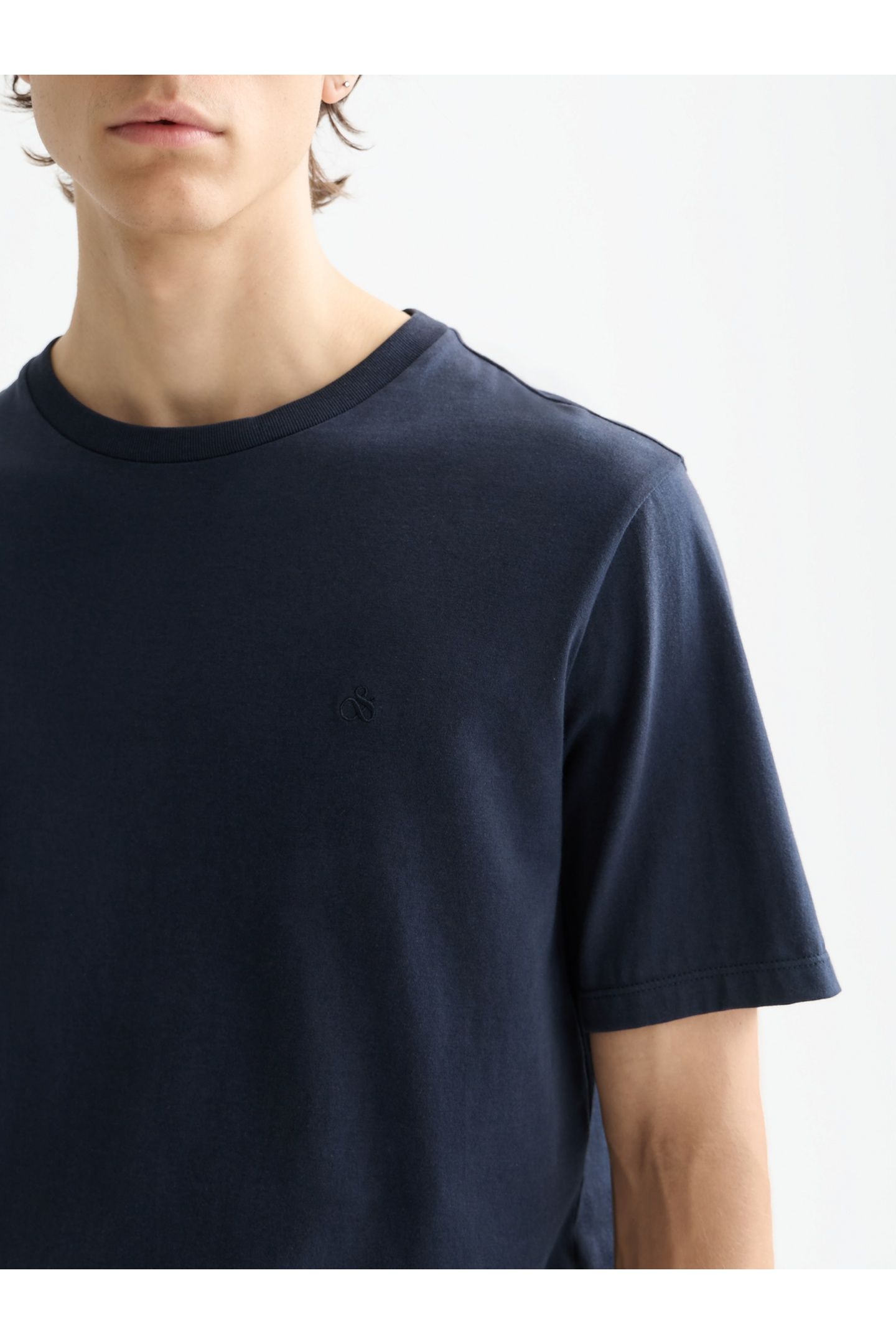 CHEST LOGO REGULAR-FIT T-SHIRT NAVY 5