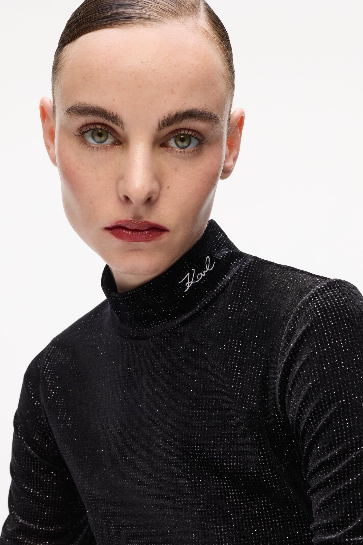SPARKLE VELVET LONGSLEEVE BLACK 6
