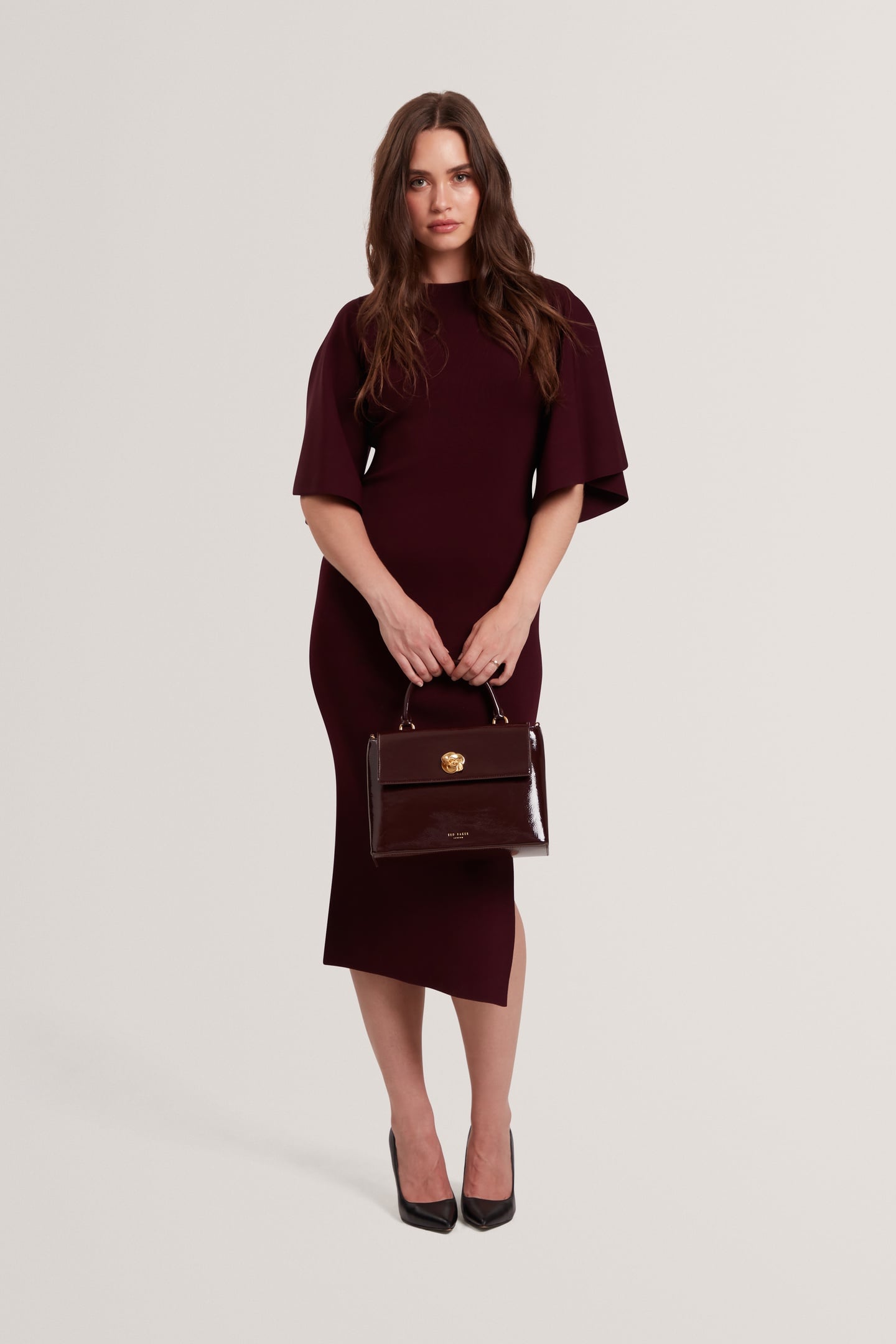 FLUTED SLEEVE KNITTED BODYCON MIDI DRESS RED 2