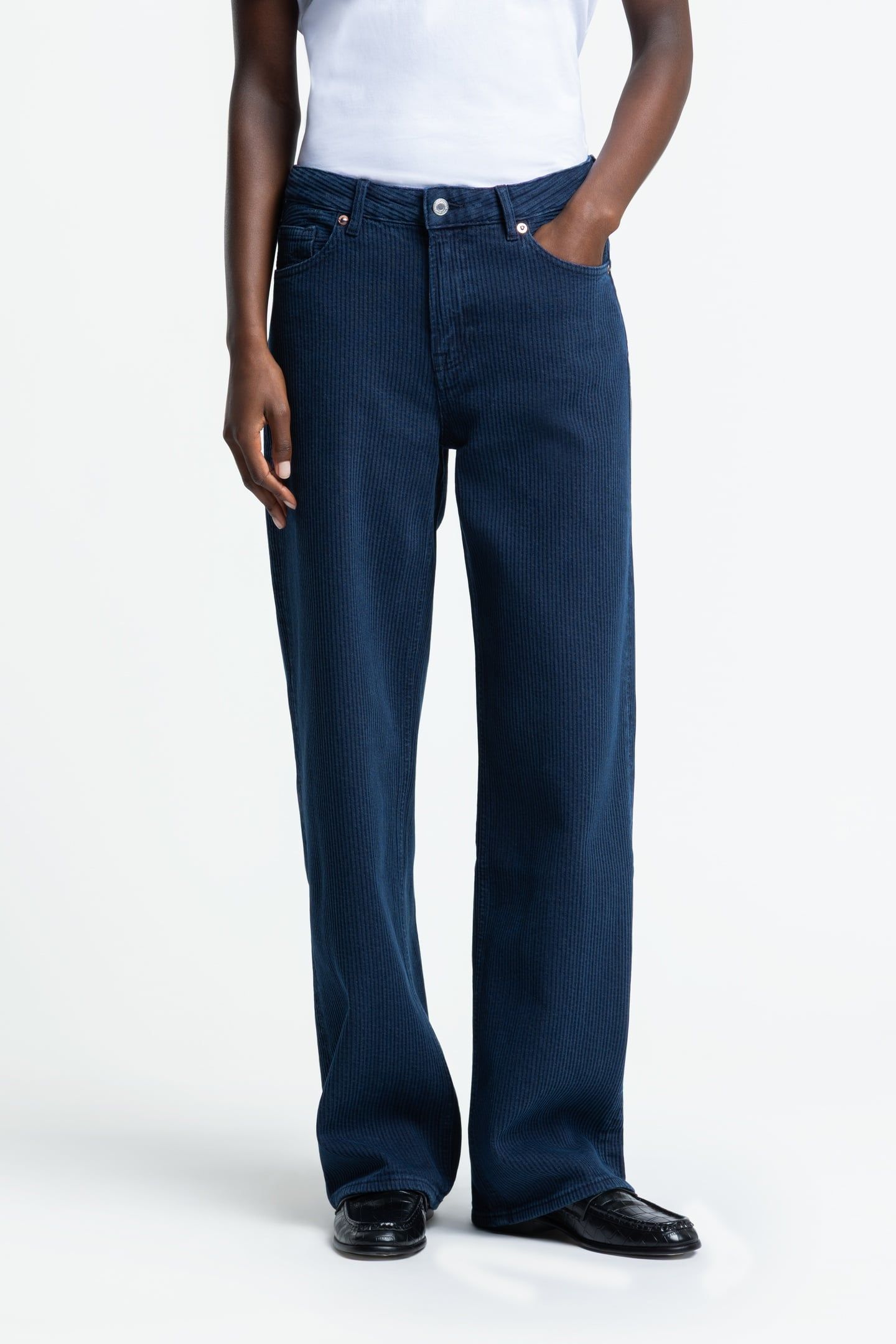 JOAN PANTS MID INDIGO CORD 2