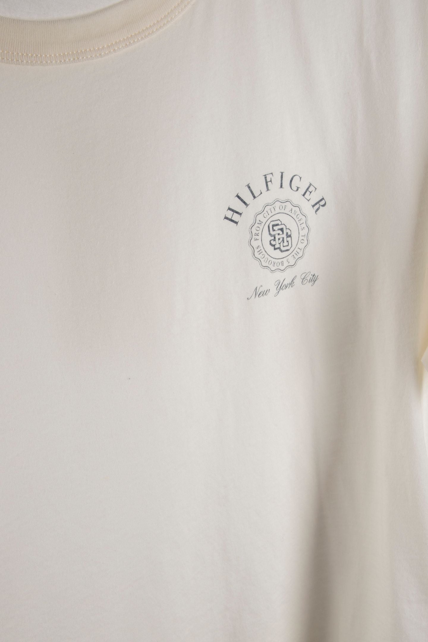 TH X SRG T-SHIRT IVORY PETAL 4